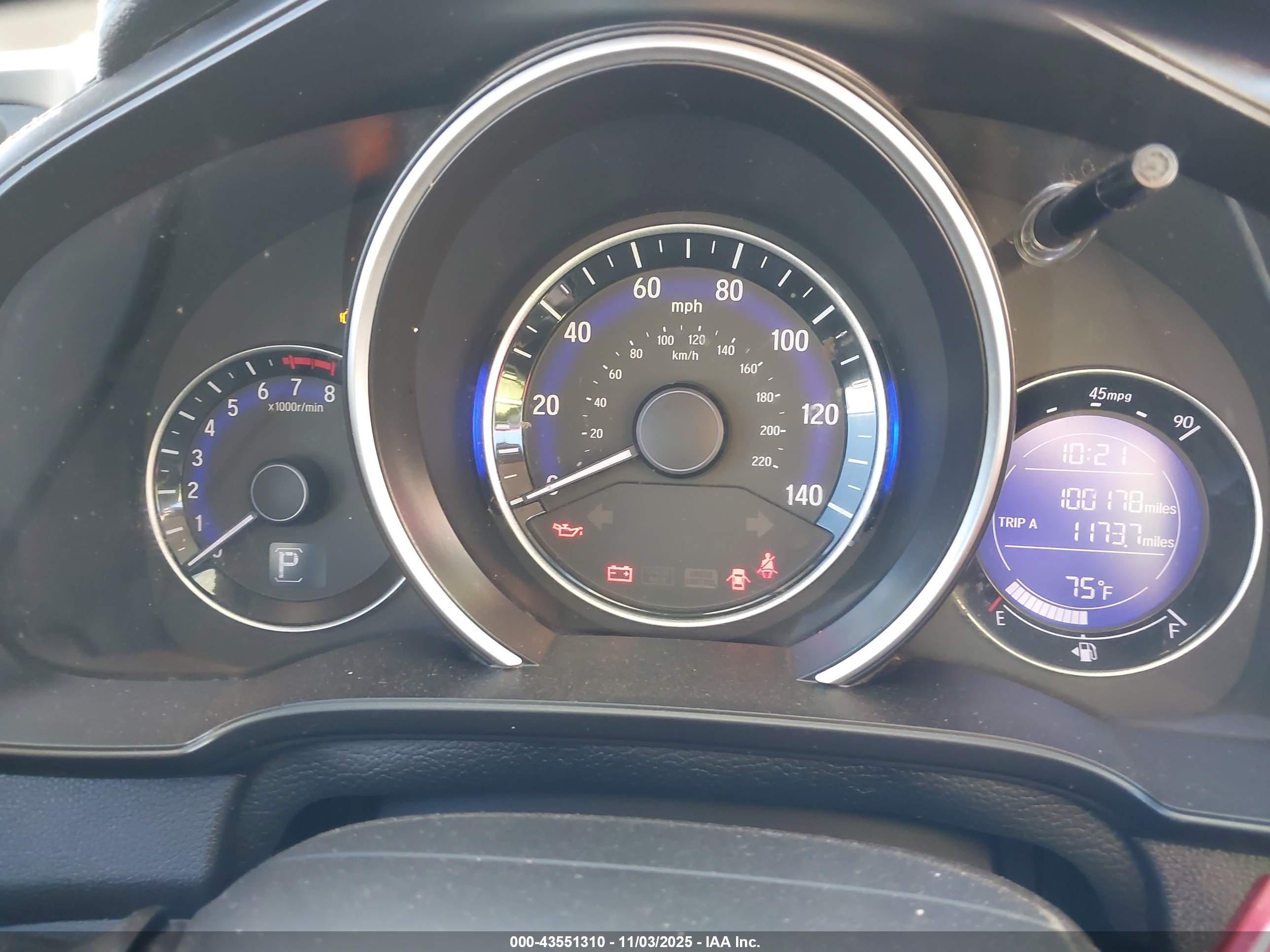HONDA FIT image 7