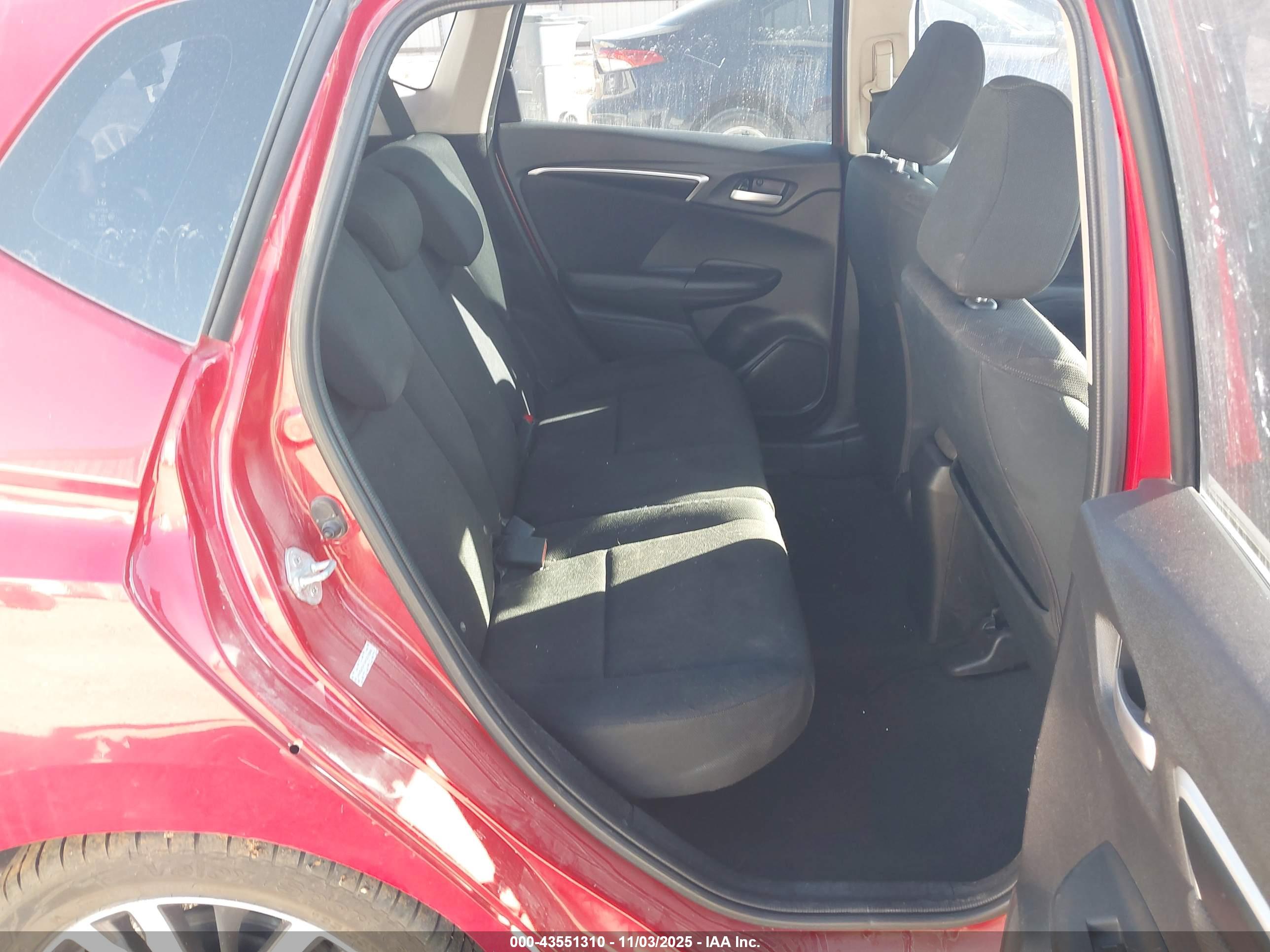 HONDA FIT image 8