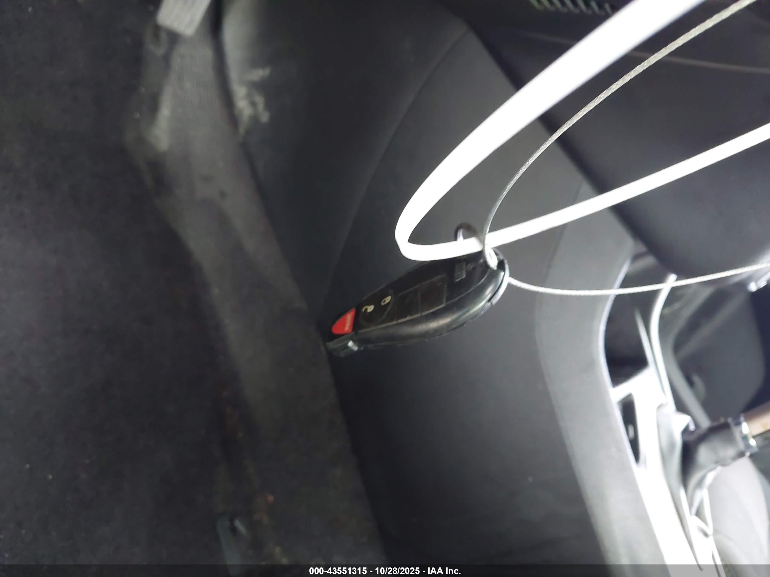 JEEP CHEROKEE image 11