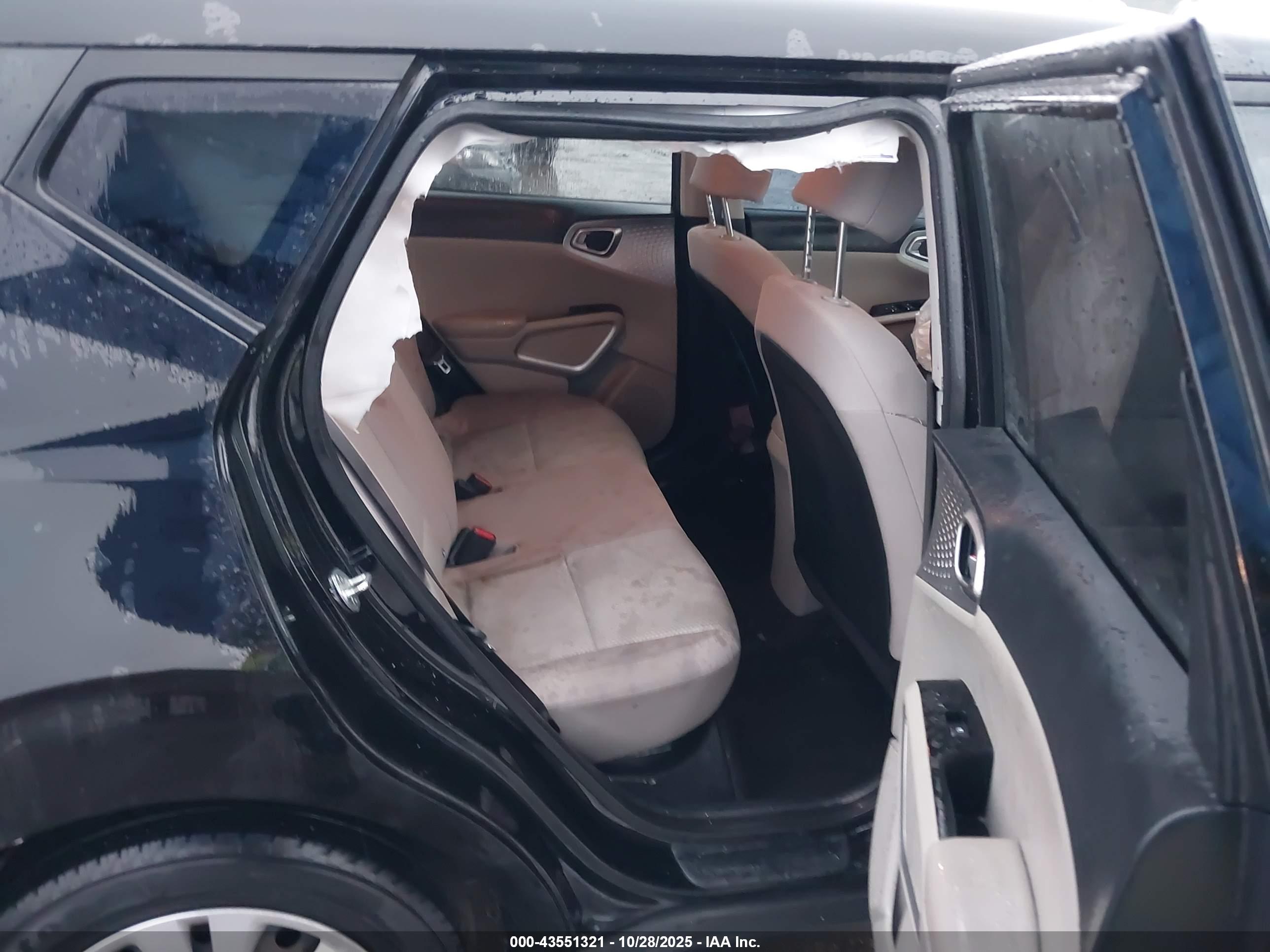 KIA SOUL image 8