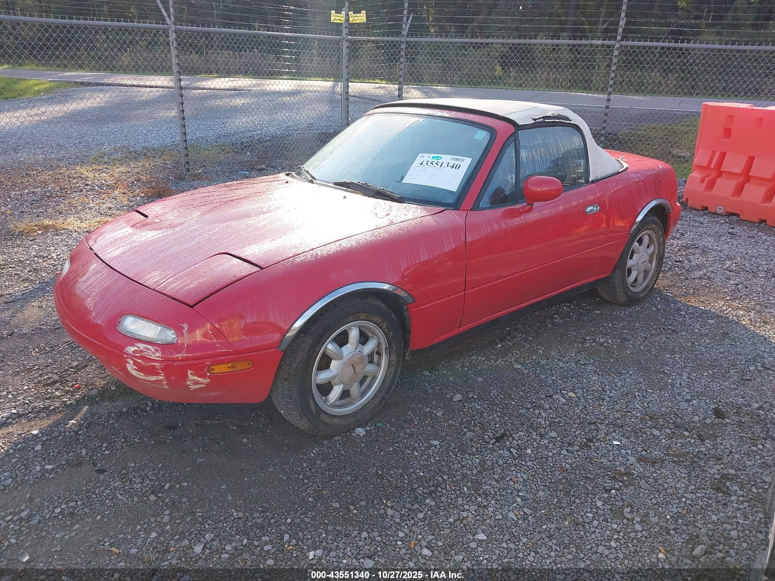 MAZDA MX-5 image 2