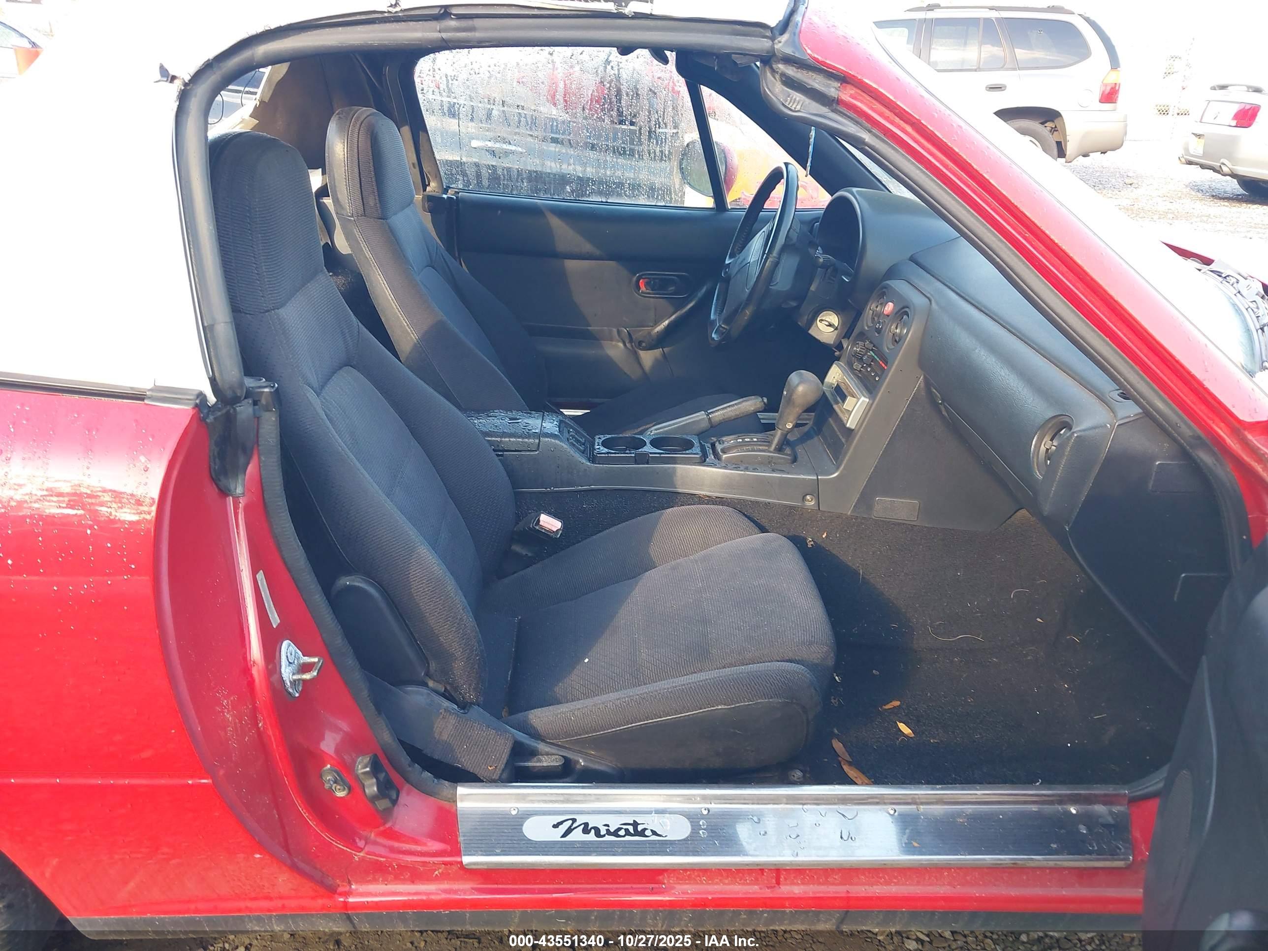 MAZDA MX-5 image 5