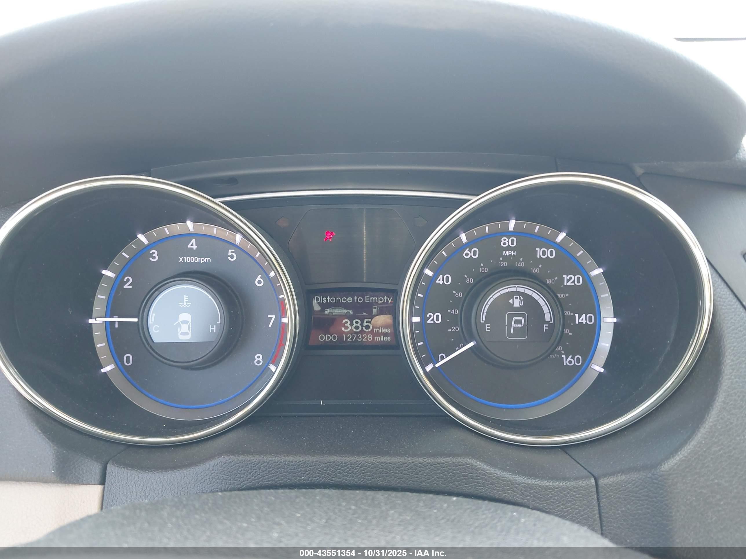 HYUNDAI SONATA image 7