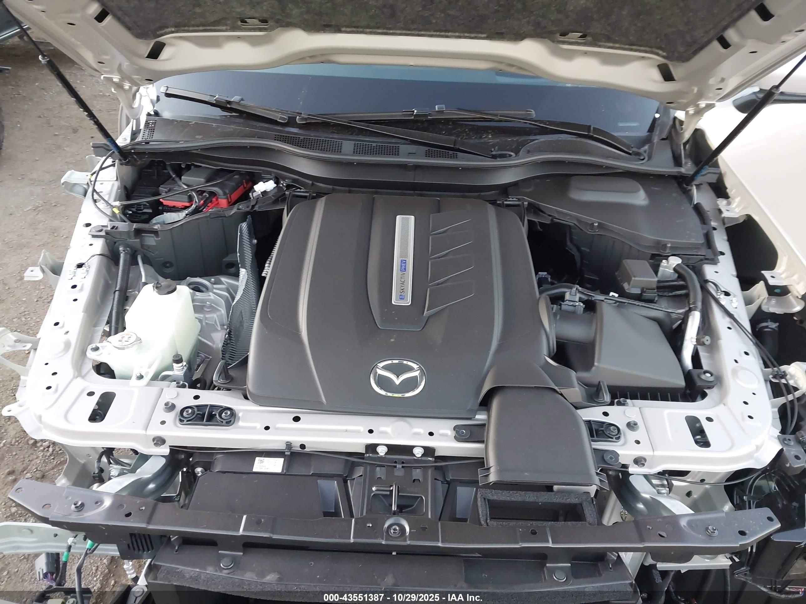 MAZDA CX-90 image 10
