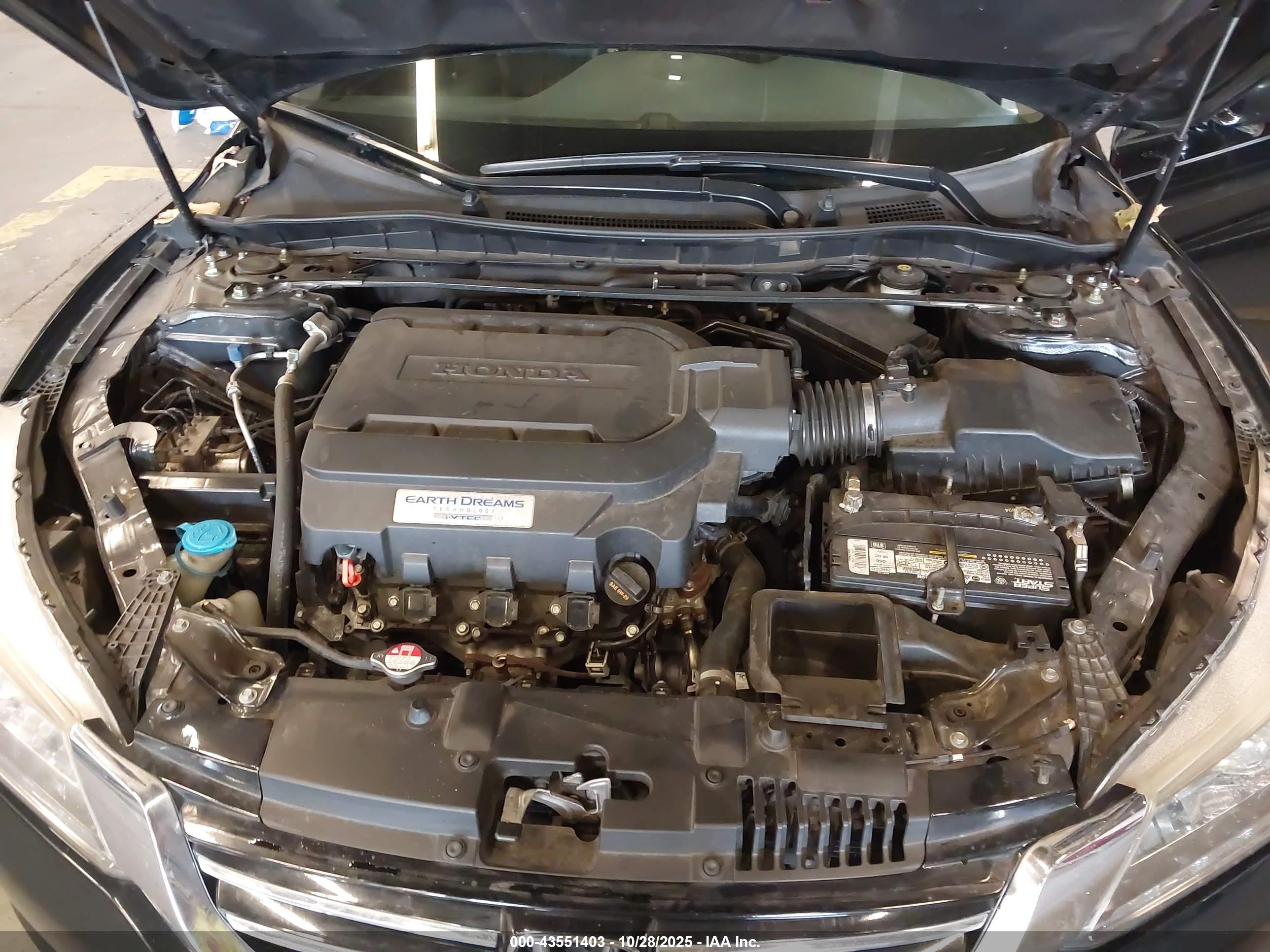 HONDA ACCORD image 10