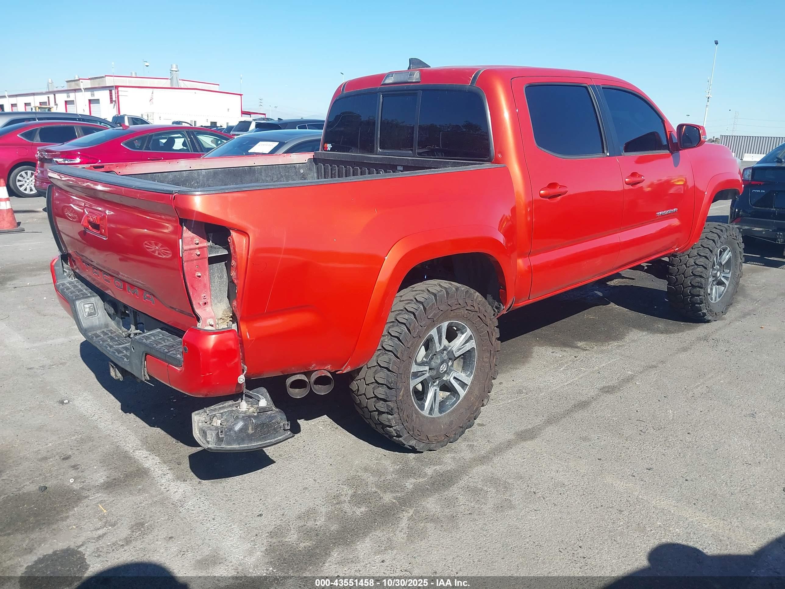 TOYOTA TACOMA image 4