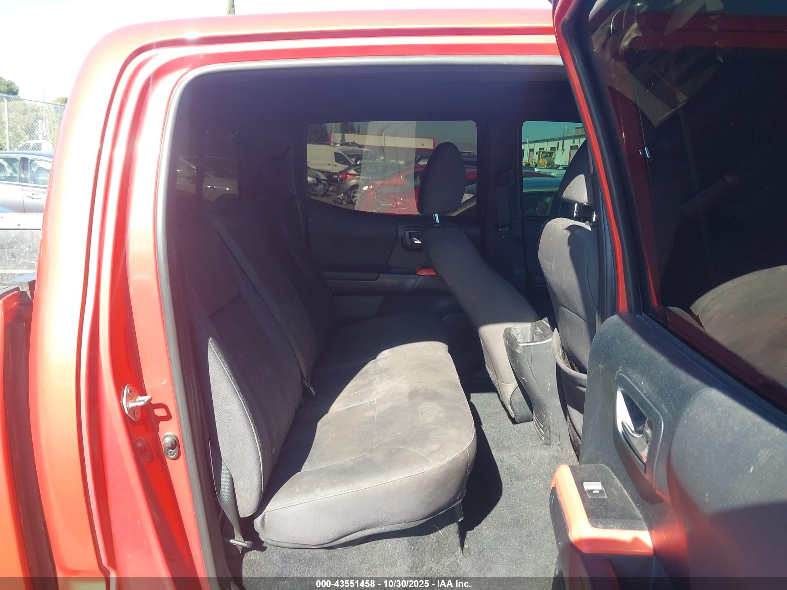 TOYOTA TACOMA image 8
