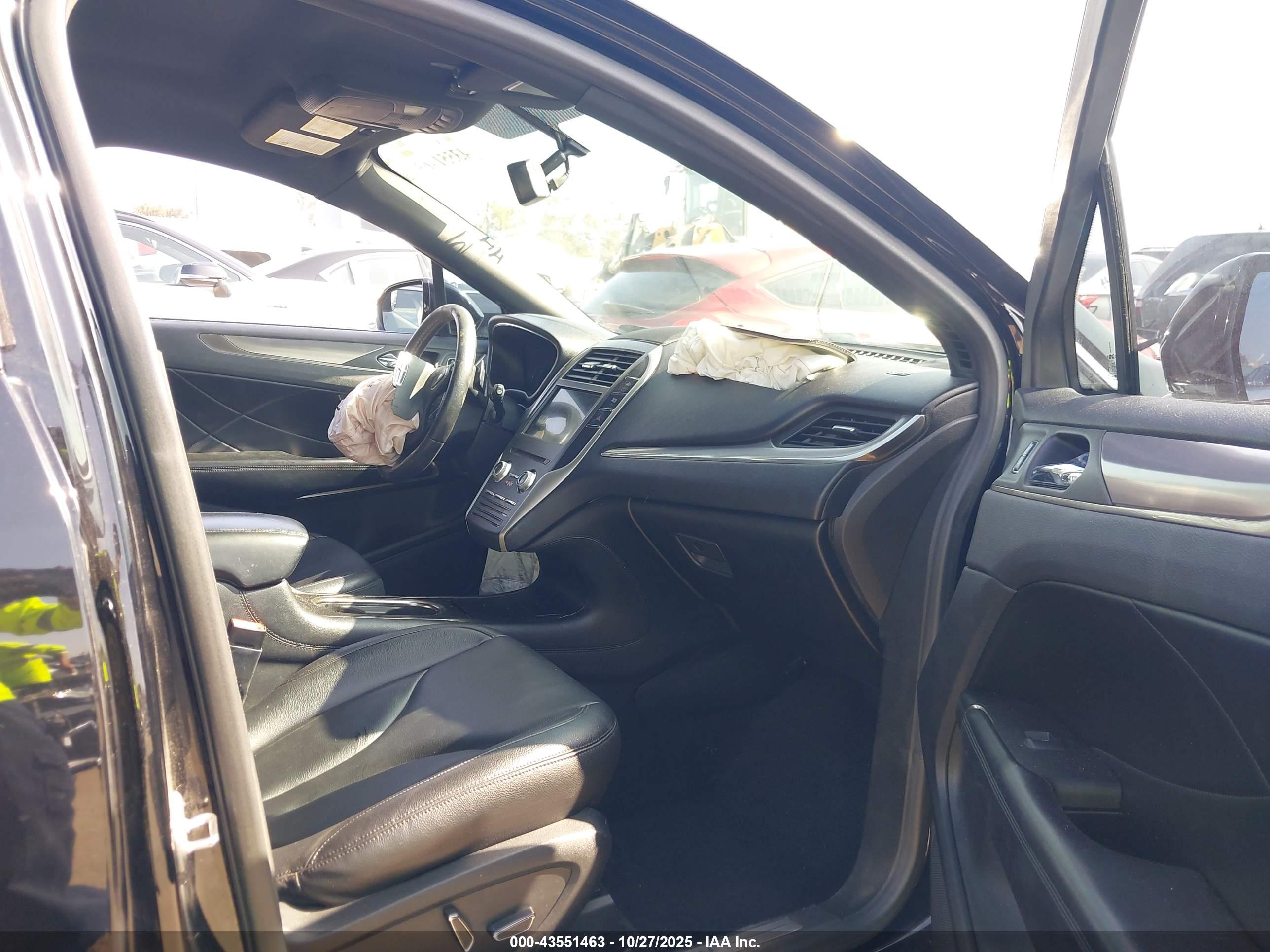 LINCOLN MKC image 5