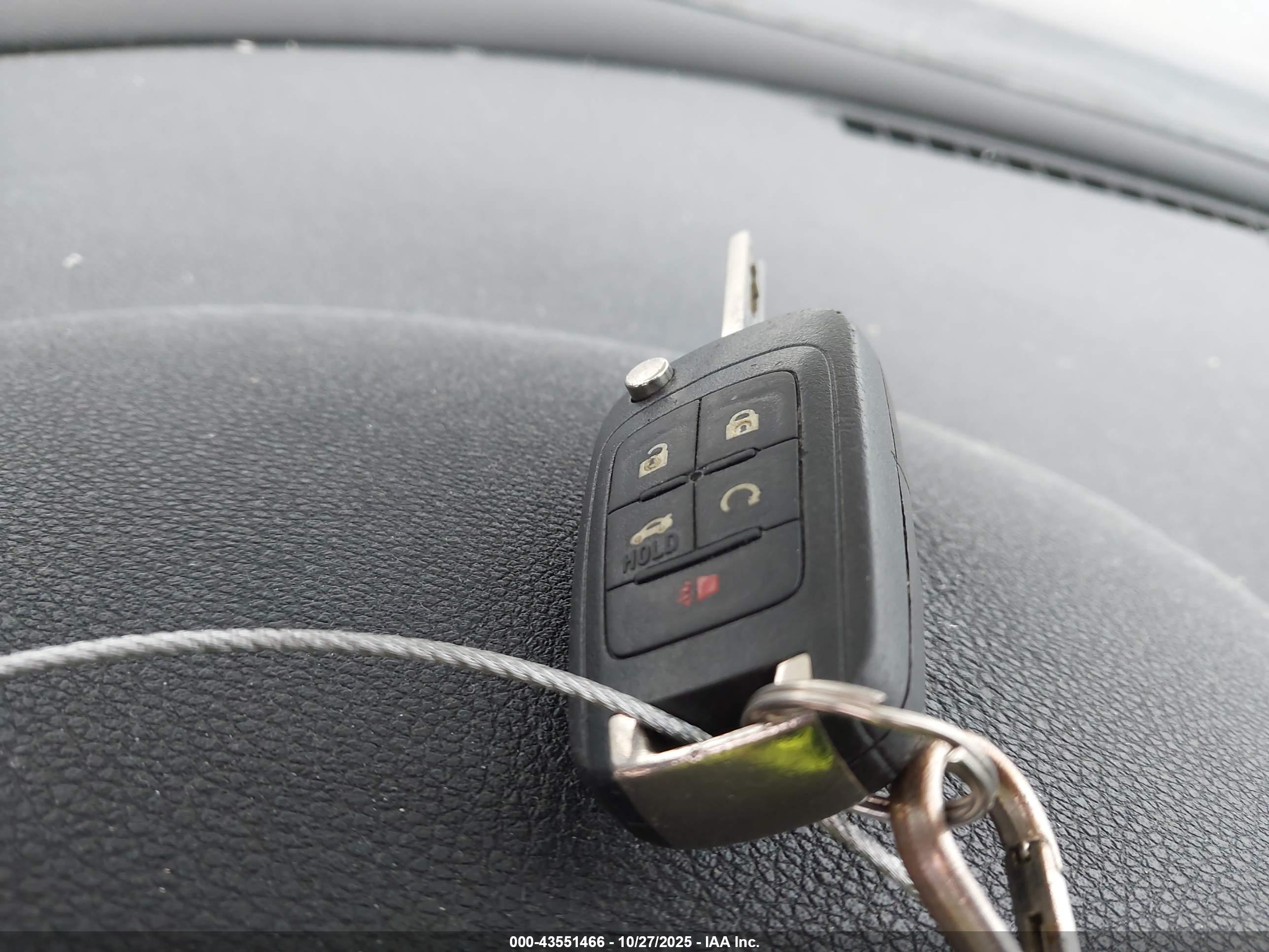 CHEVROLET MALIBU image 11