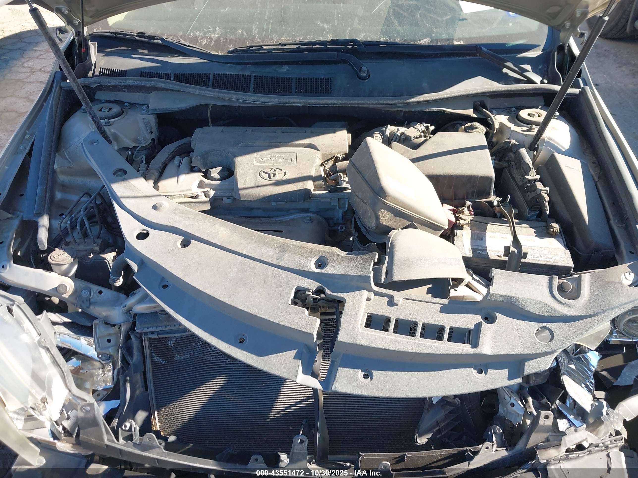 TOYOTA CAMRY image 10
