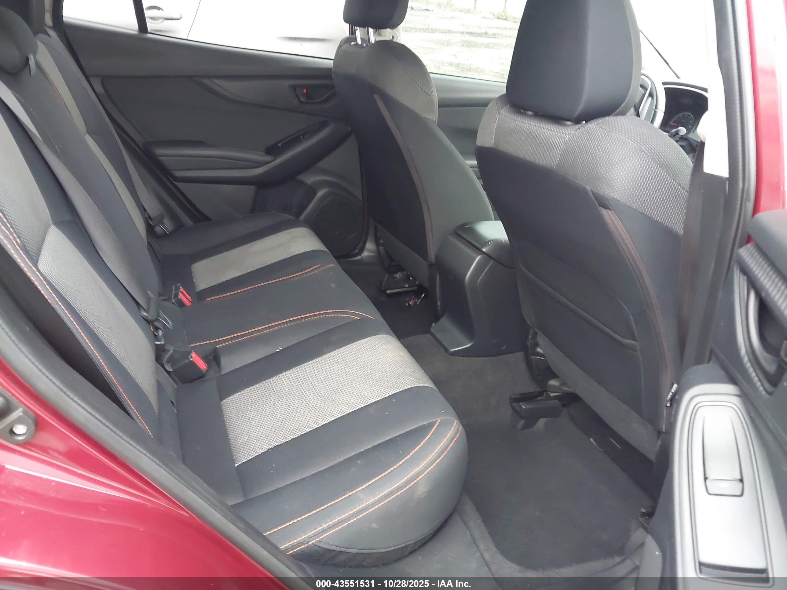 SUBARU CROSSTREK image 8
