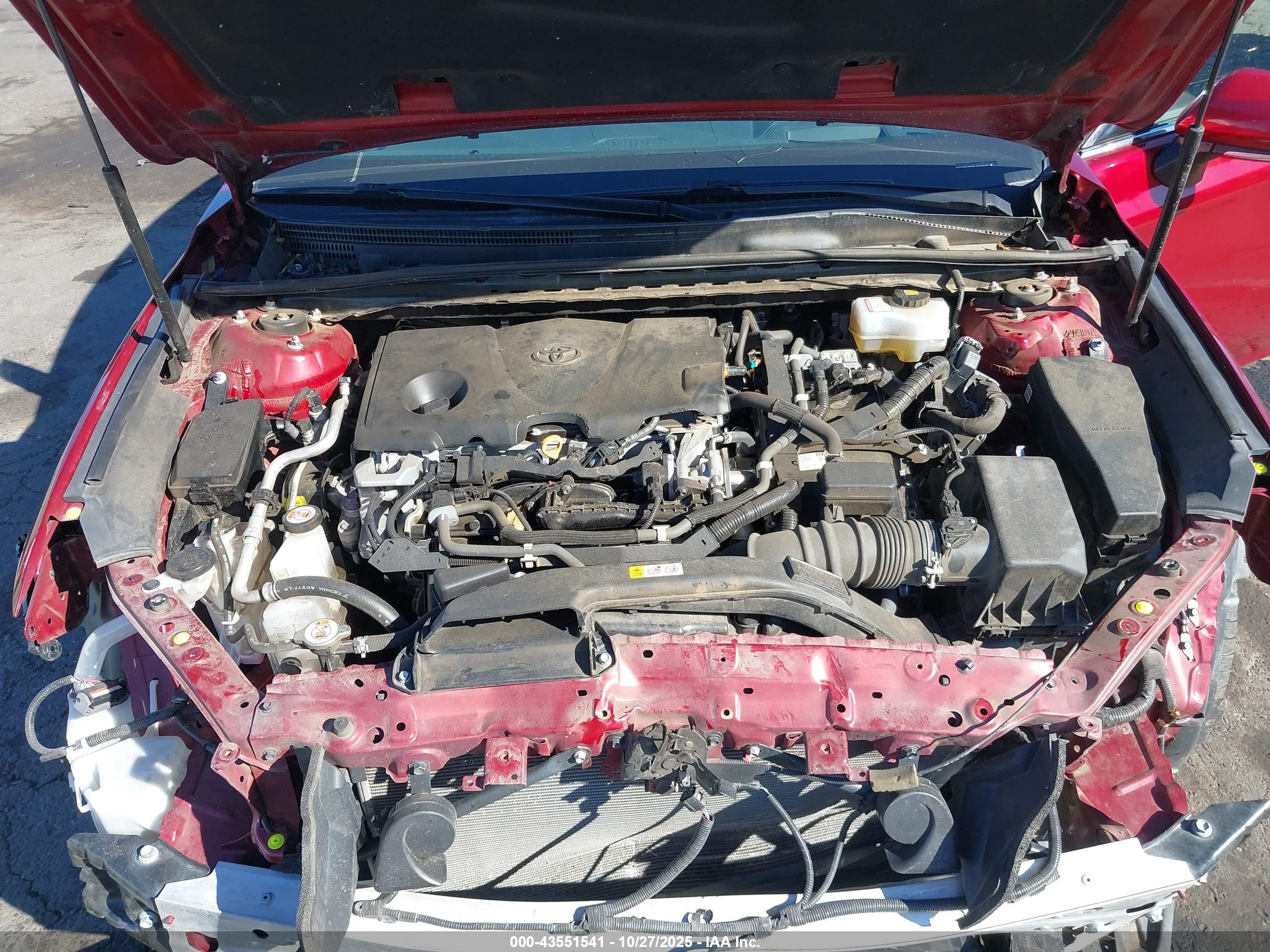 TOYOTA AVALON image 10