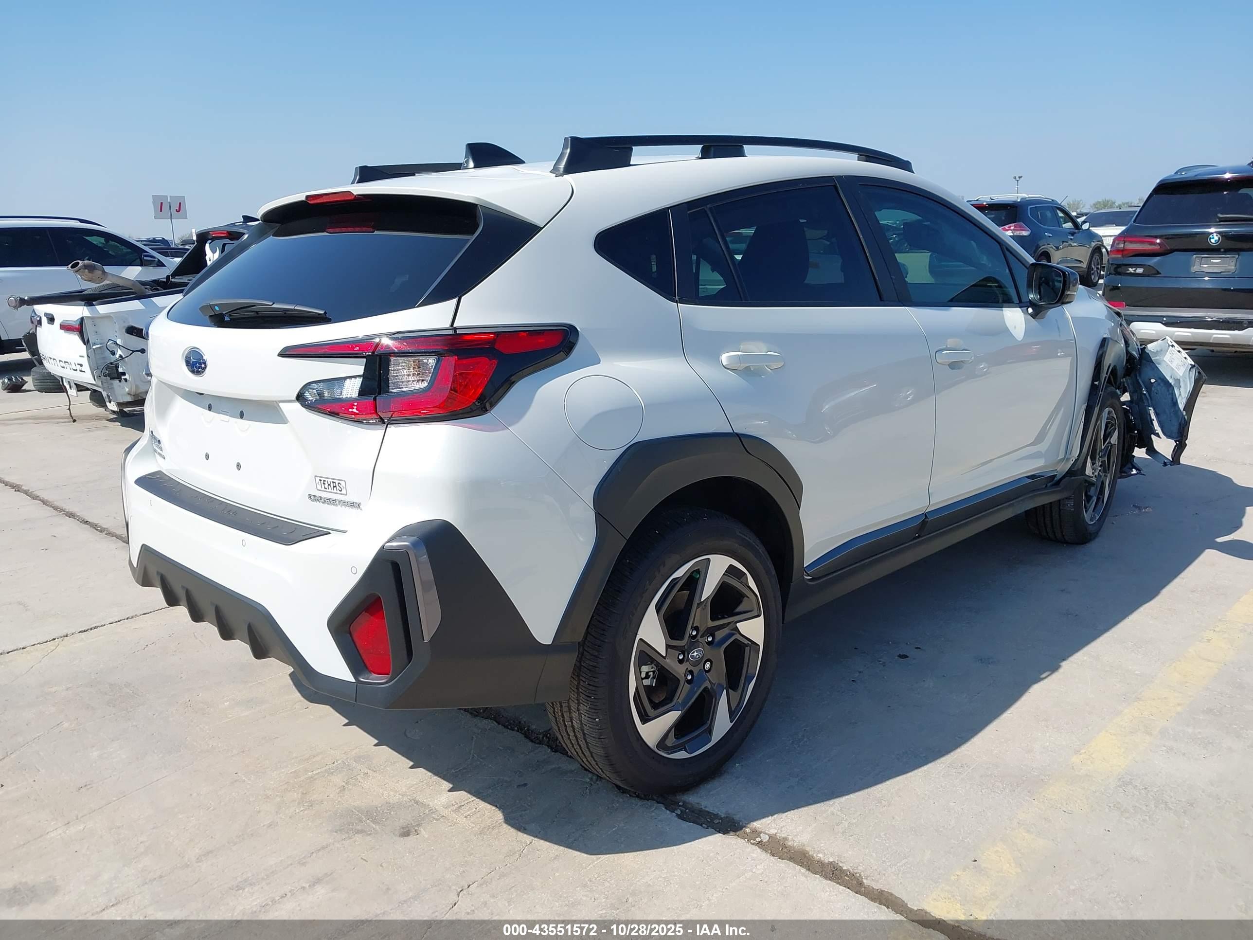 SUBARU CROSSTREK image 4