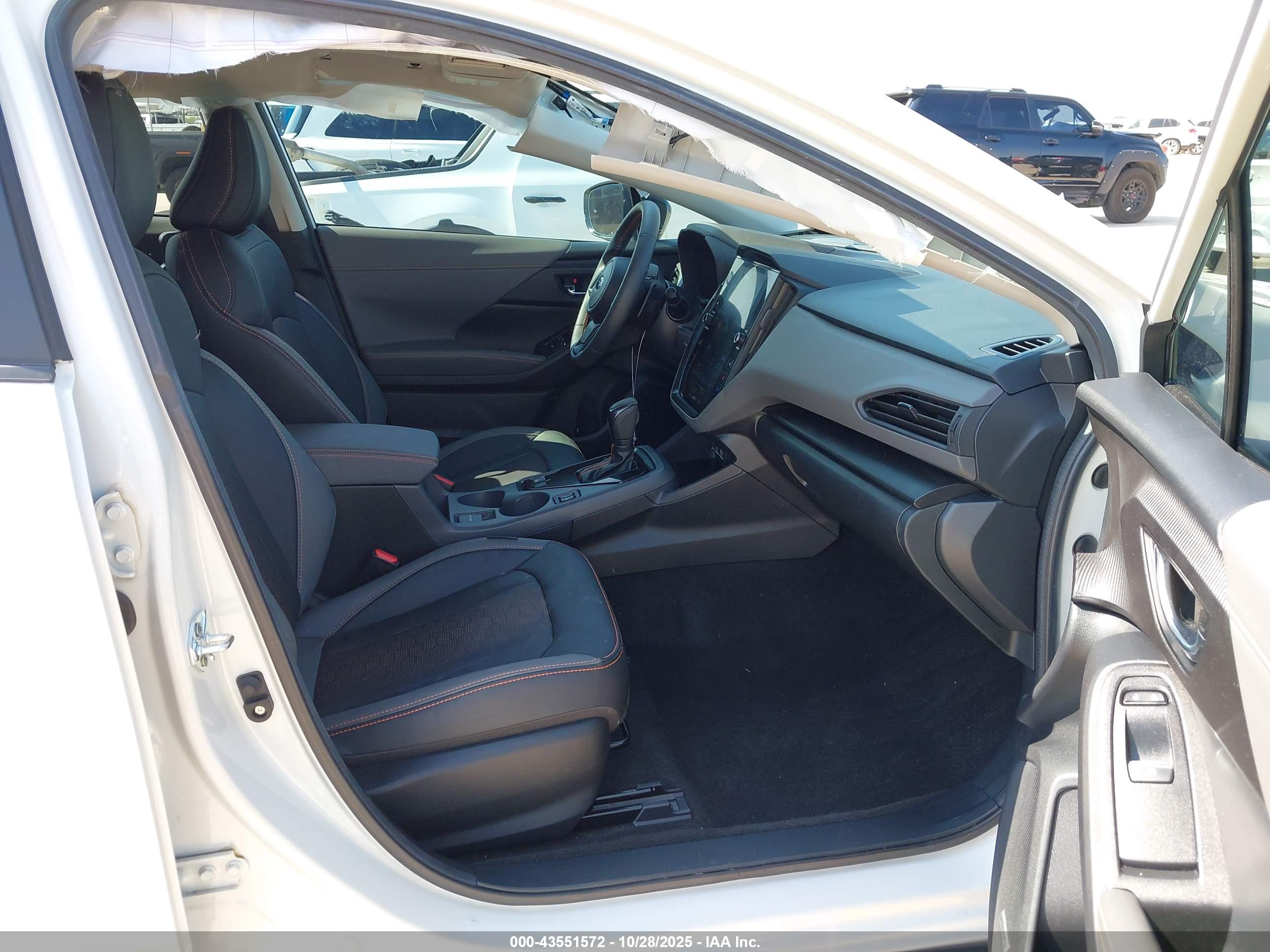 SUBARU CROSSTREK image 5