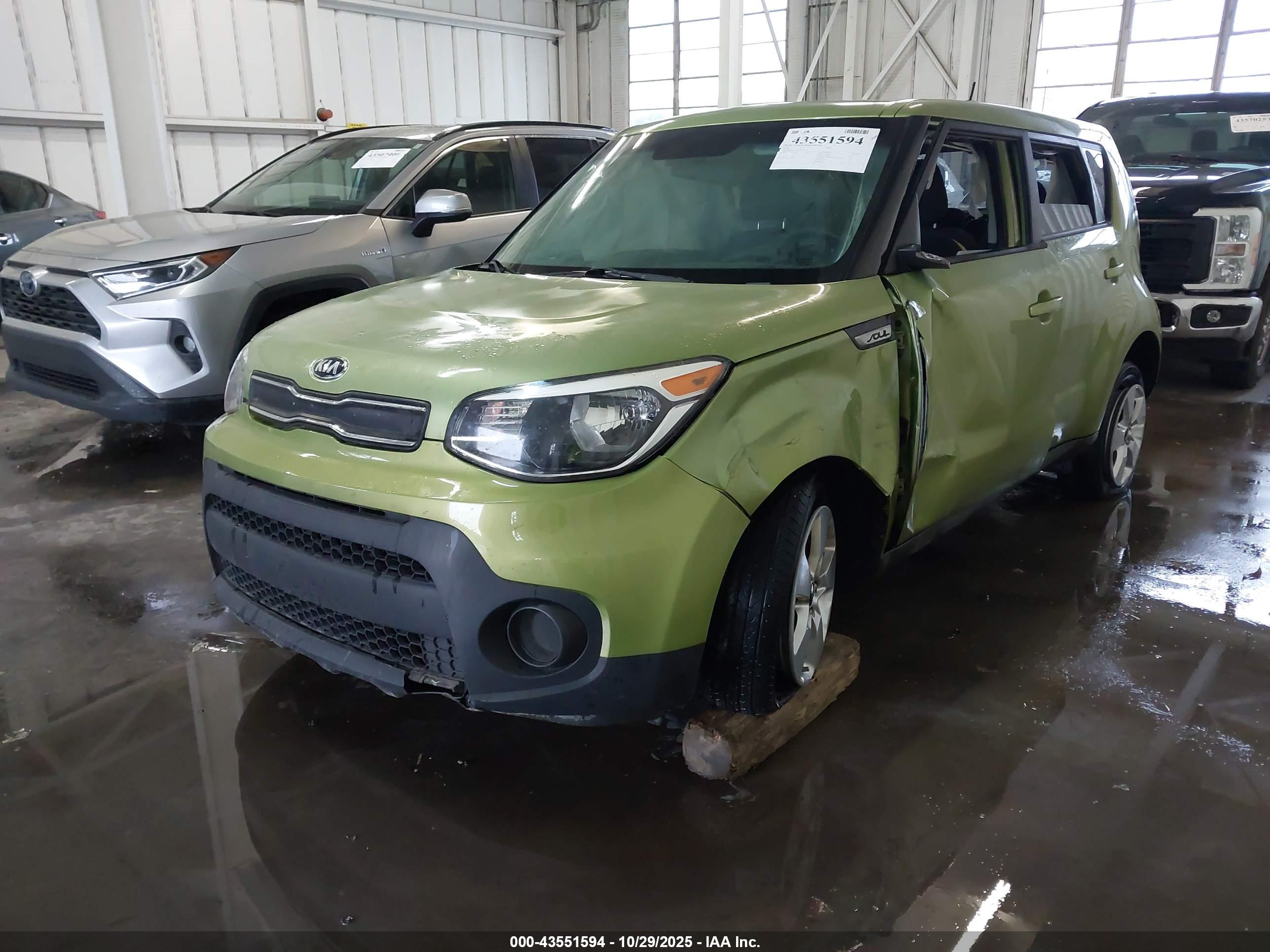 KIA SOUL image 2