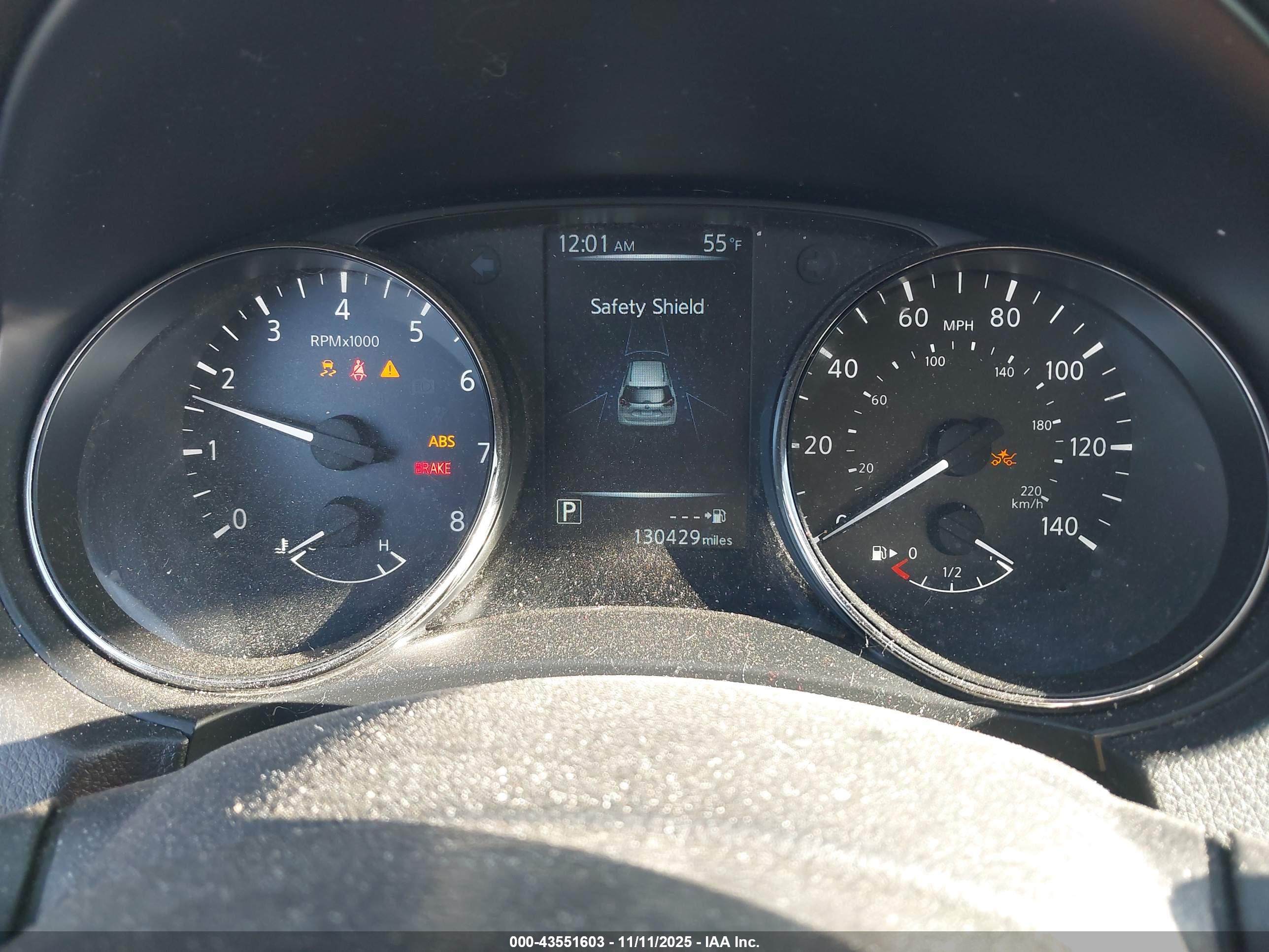 NISSAN ROGUE image 7