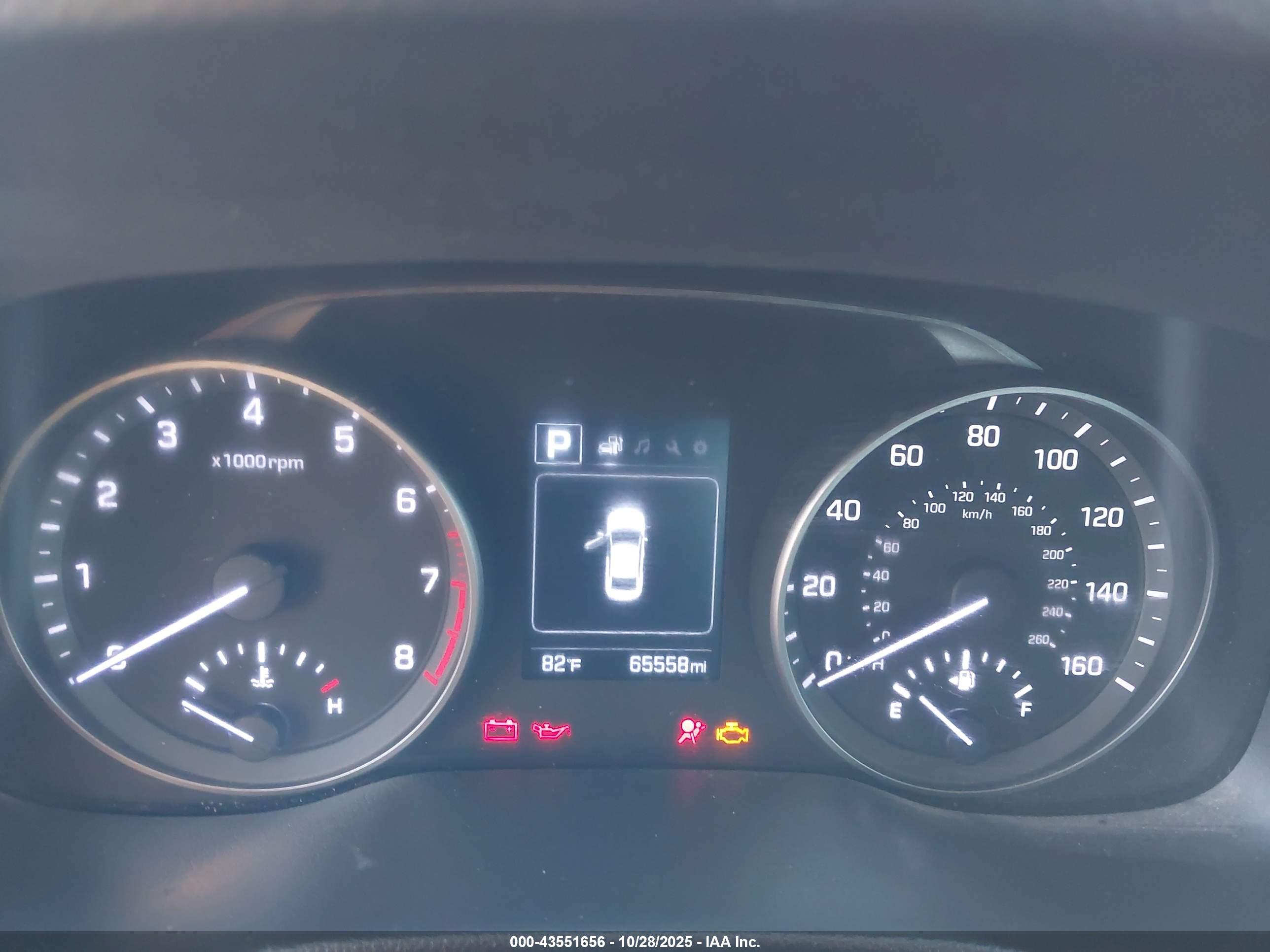 HYUNDAI ELANTRA image 7