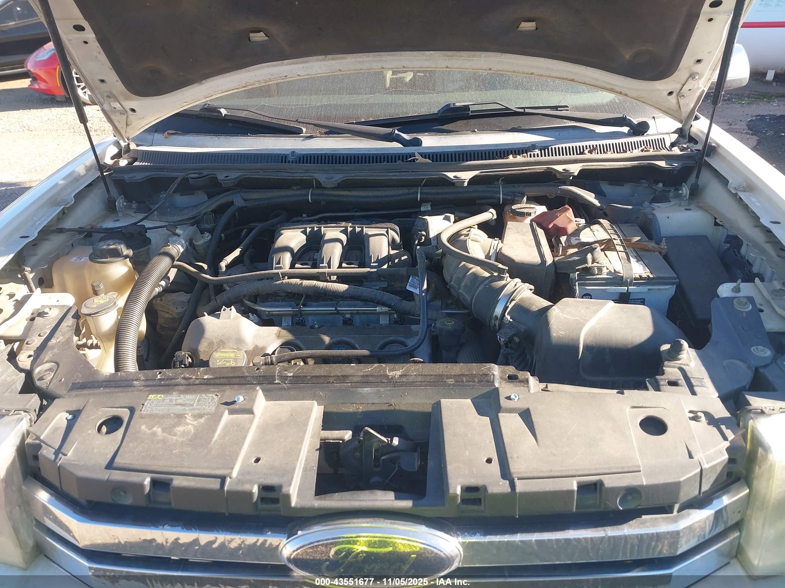 FORD FLEX image 10