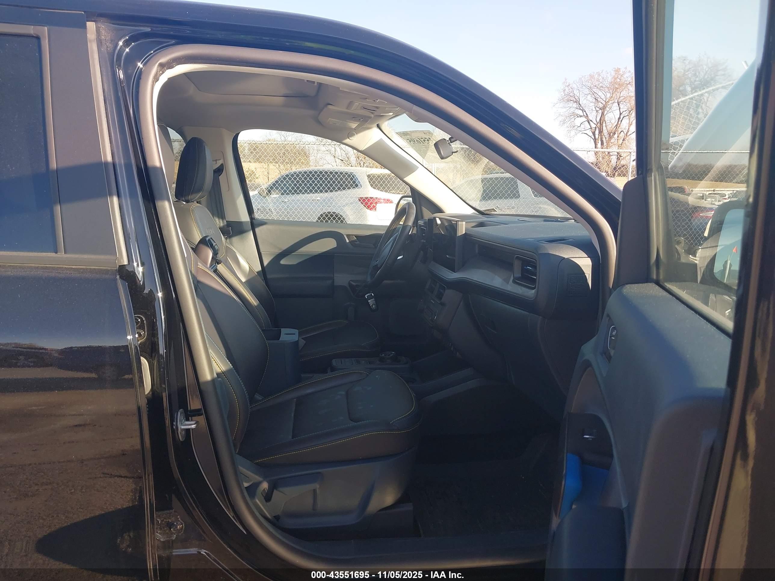 FORD MAVERICK image 5