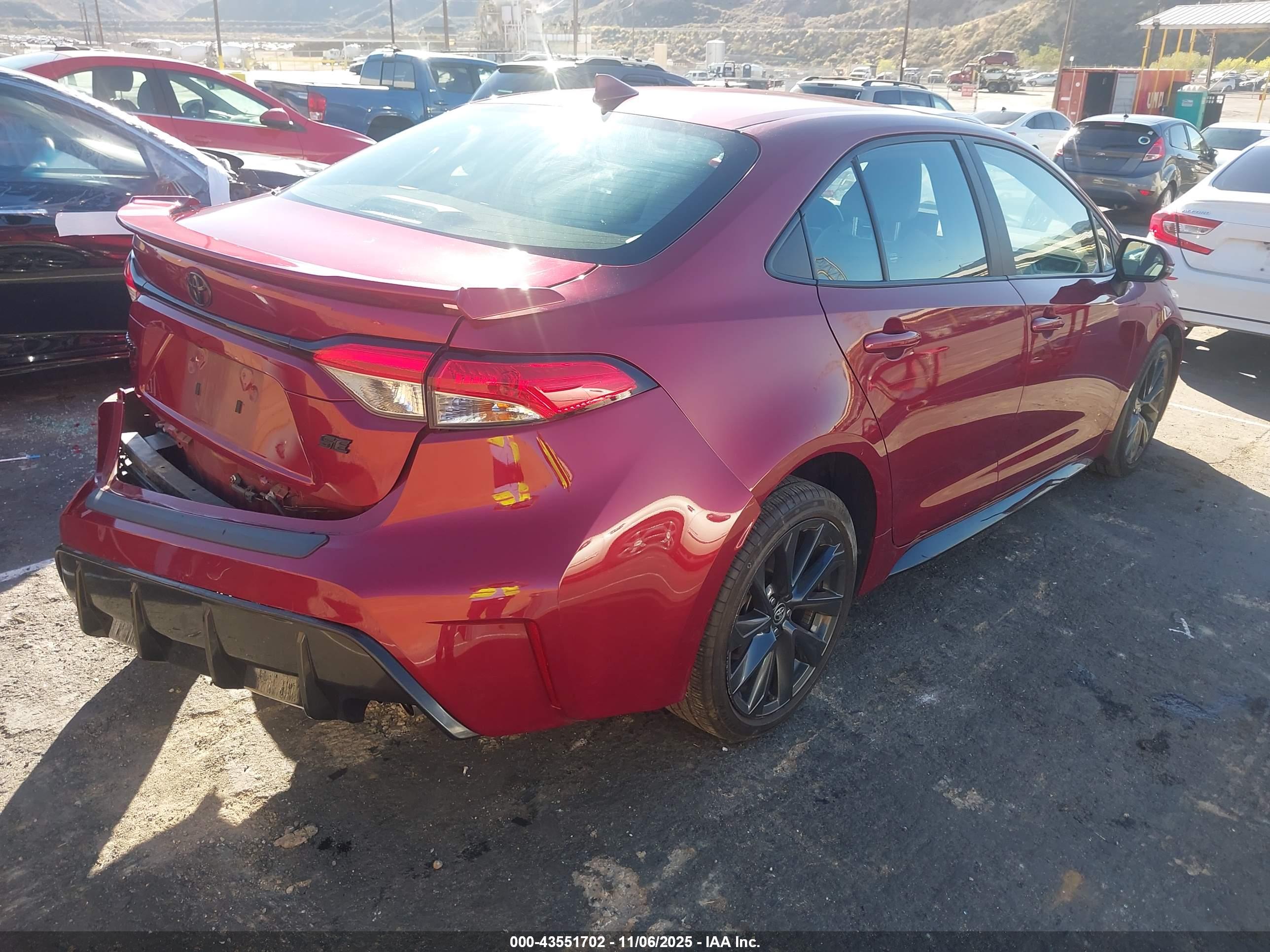 TOYOTA COROLLA image 4