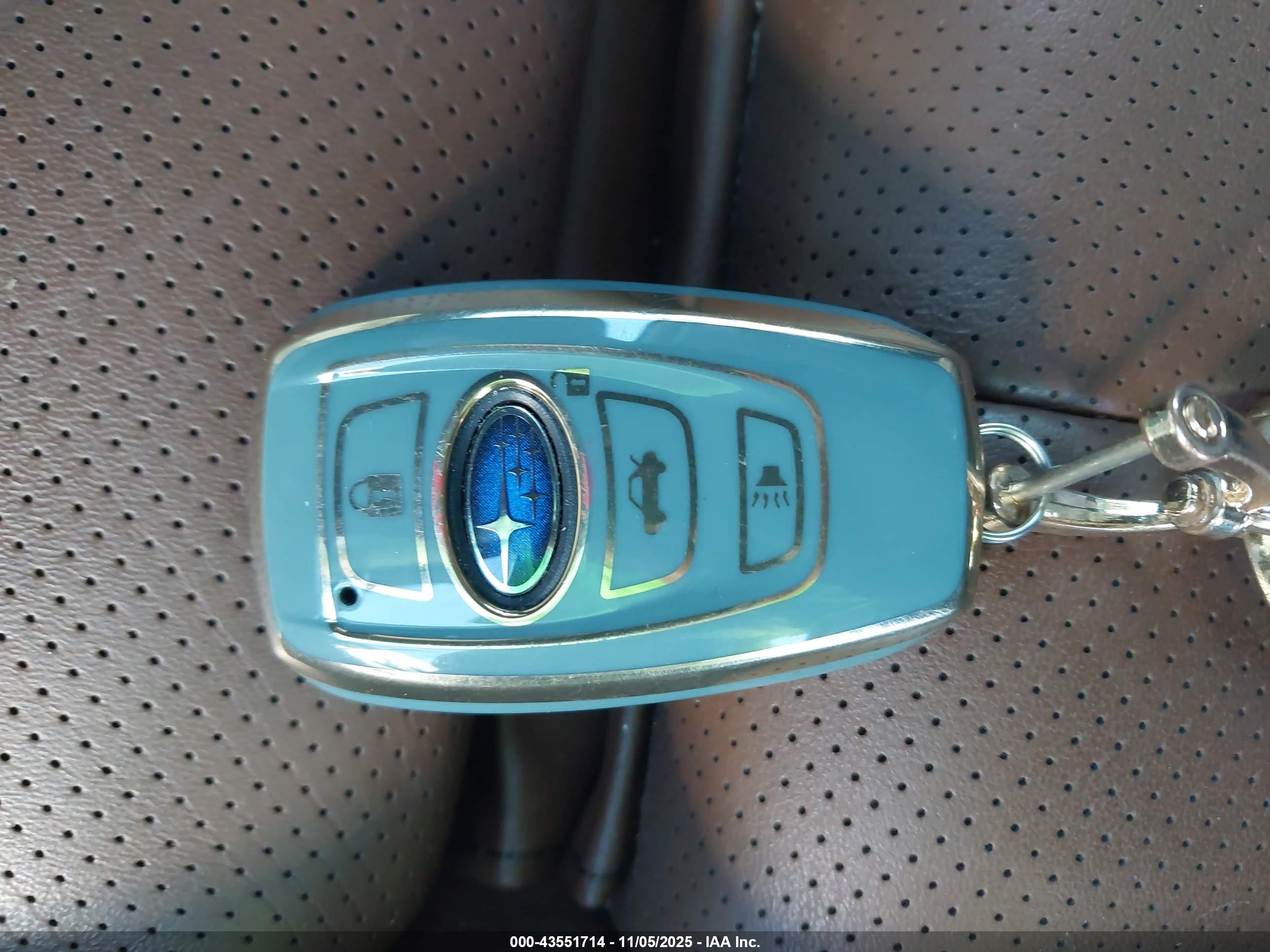 SUBARU OUTBACK image 11