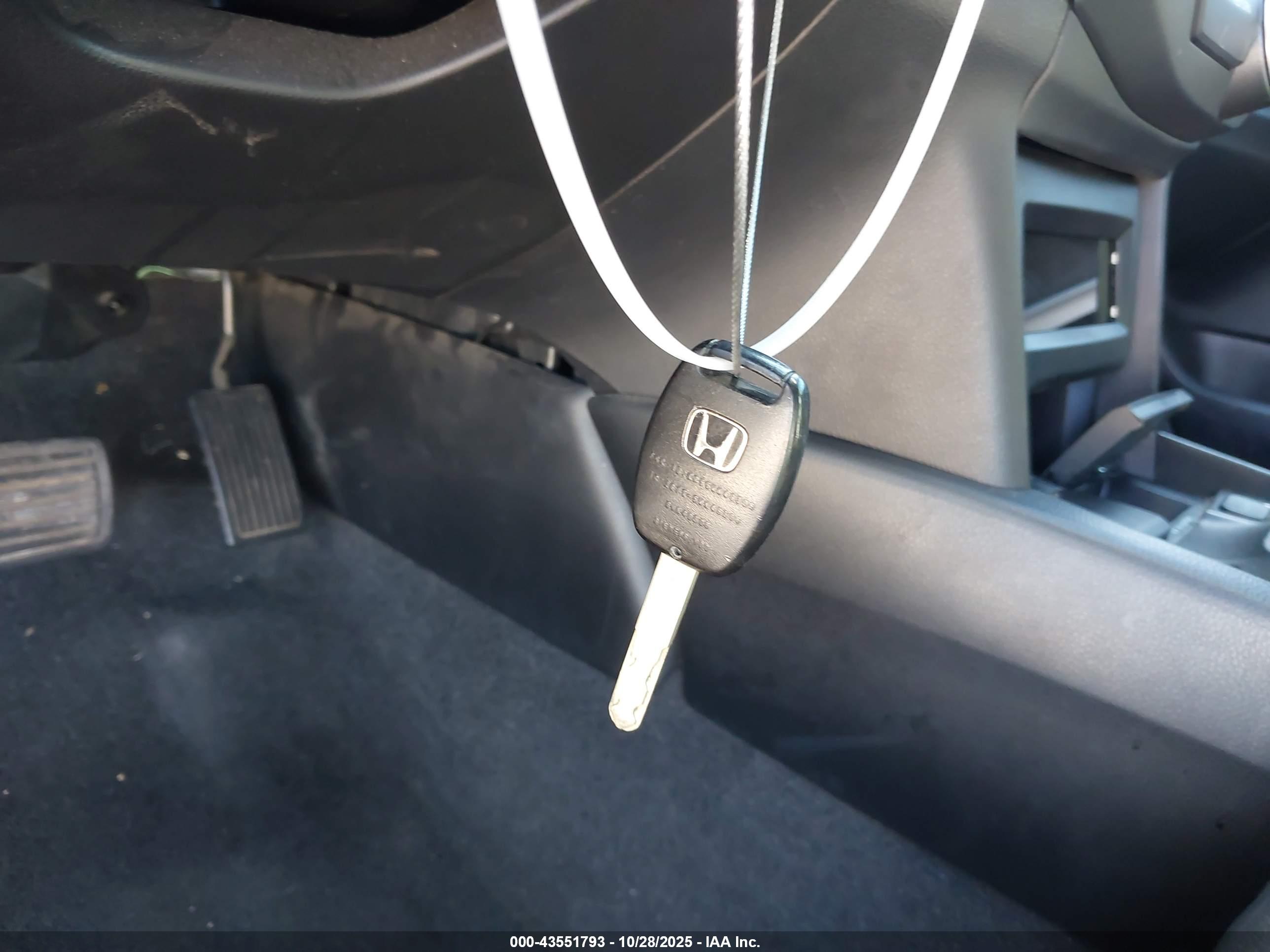 HONDA ACCORD image 11