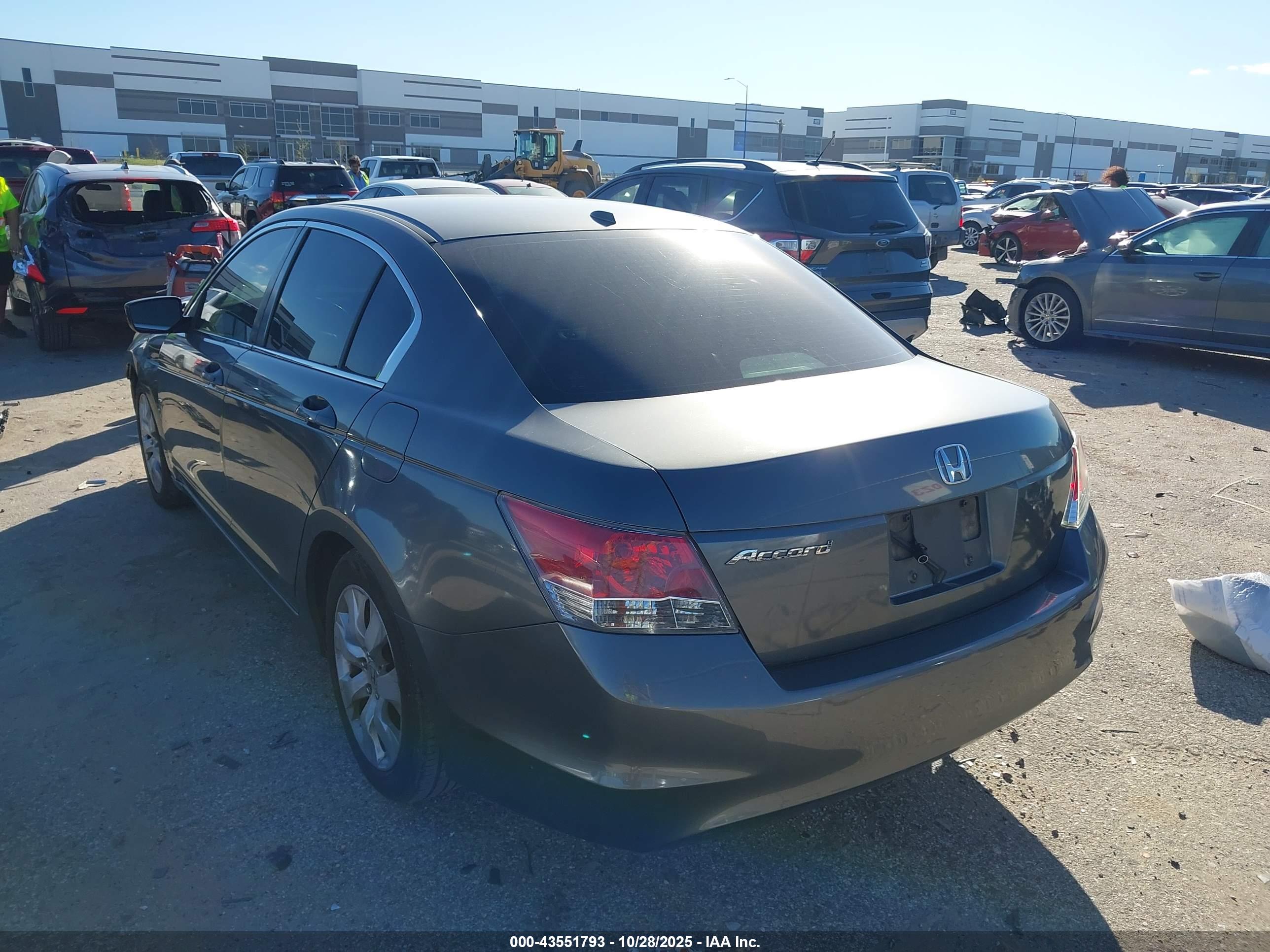 HONDA ACCORD image 3