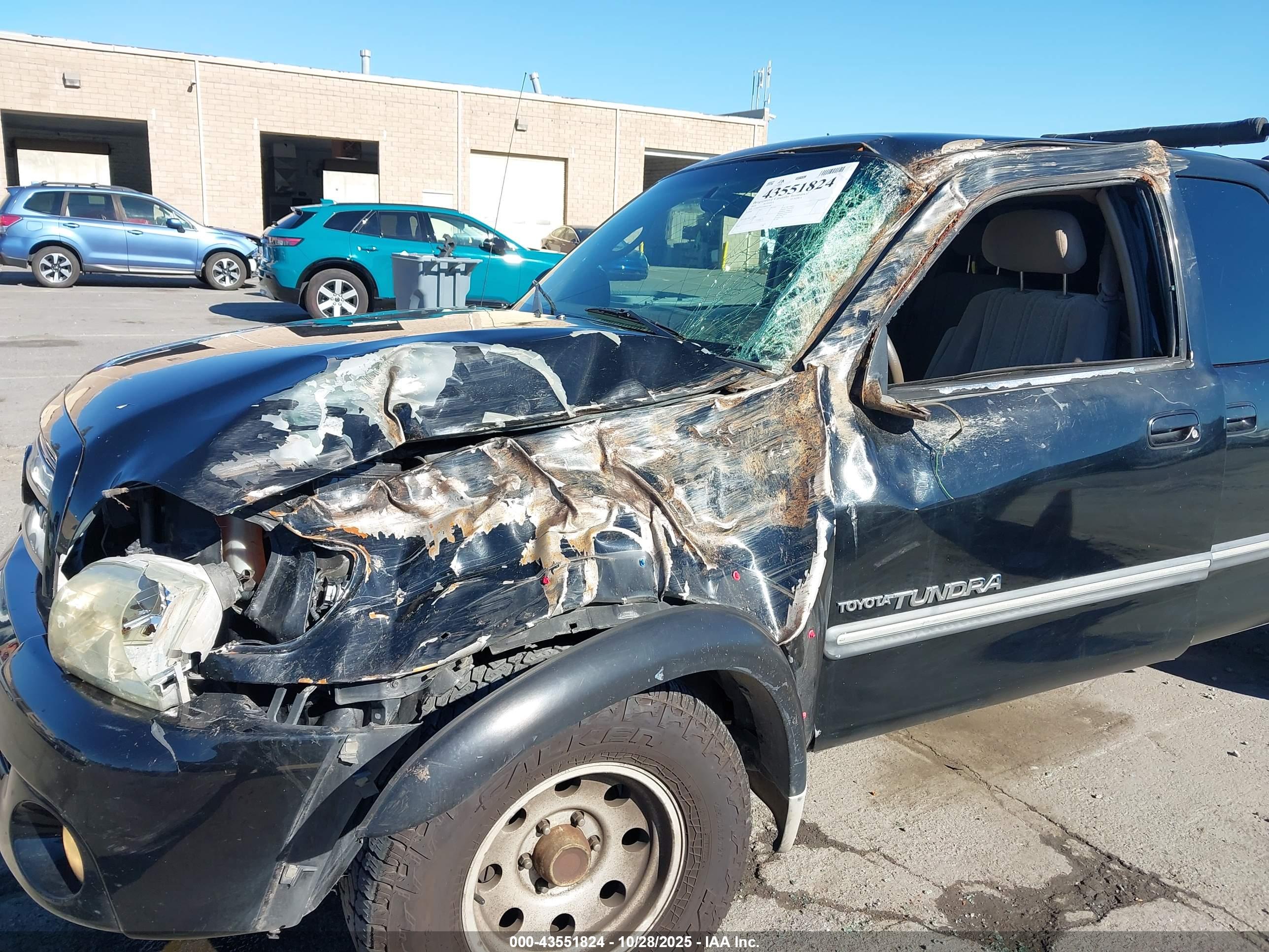 TOYOTA TUNDRA image 6