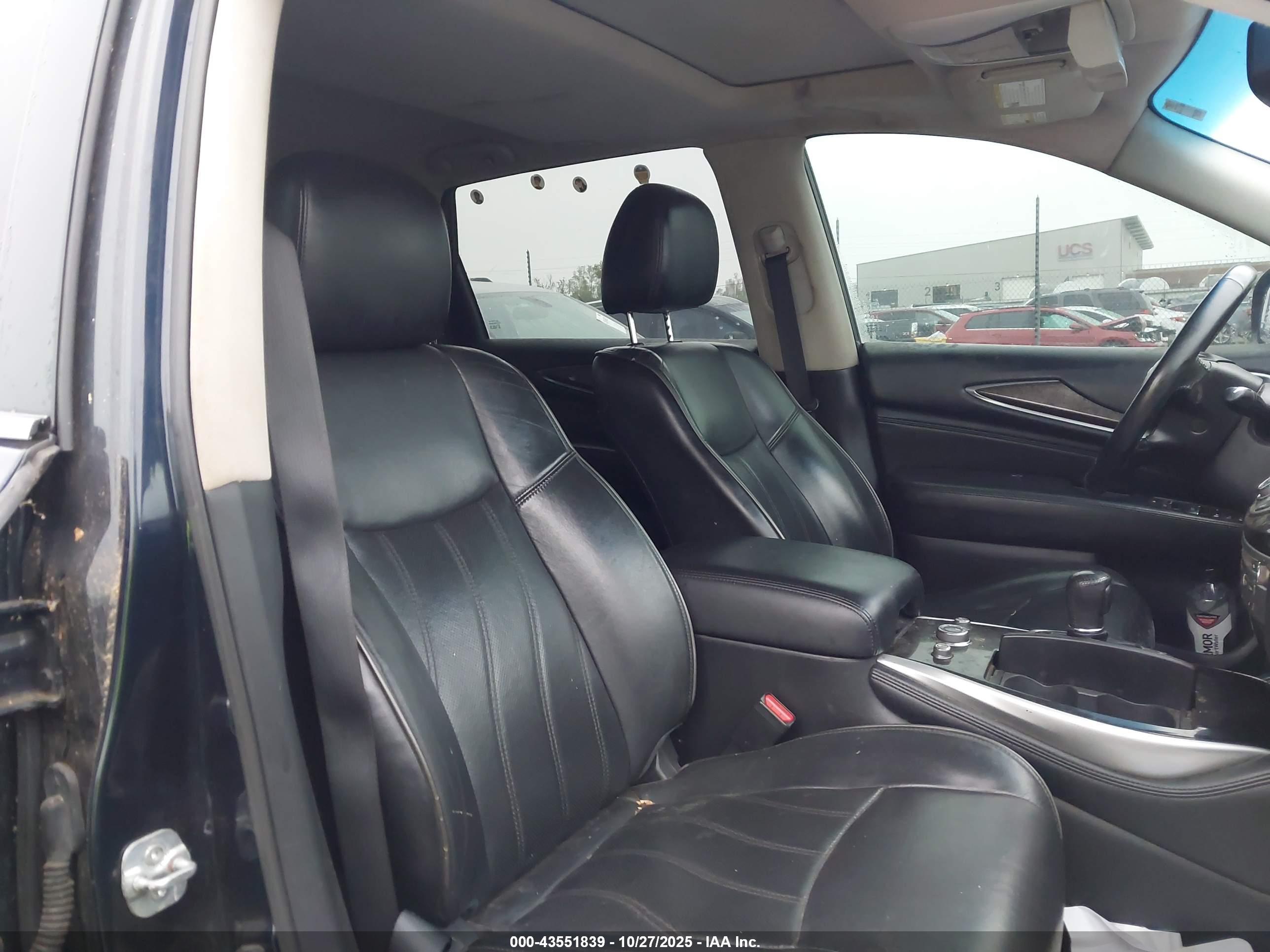 INFINITI QX60 image 5