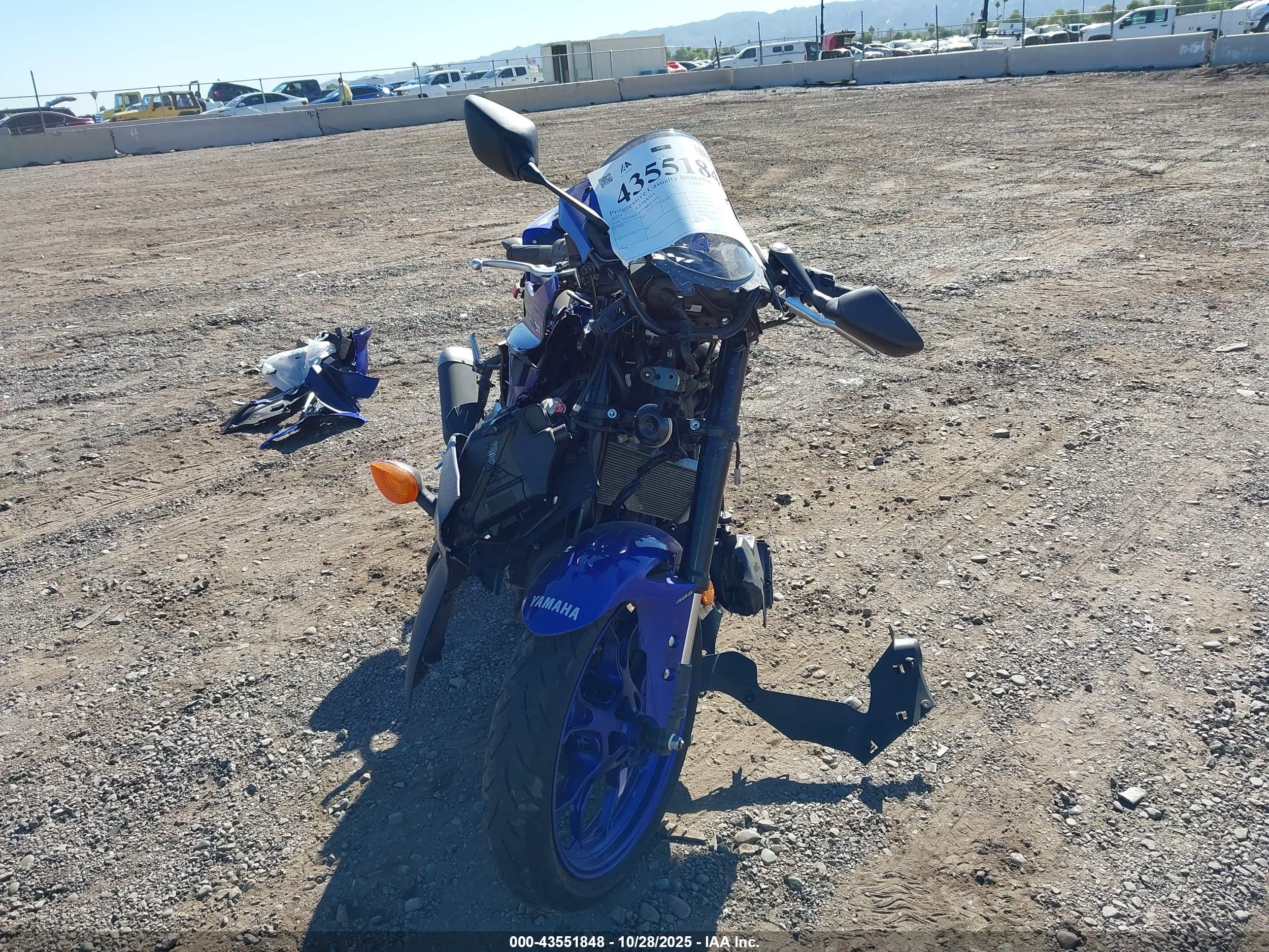 YAMAHA YZFR3 image 5