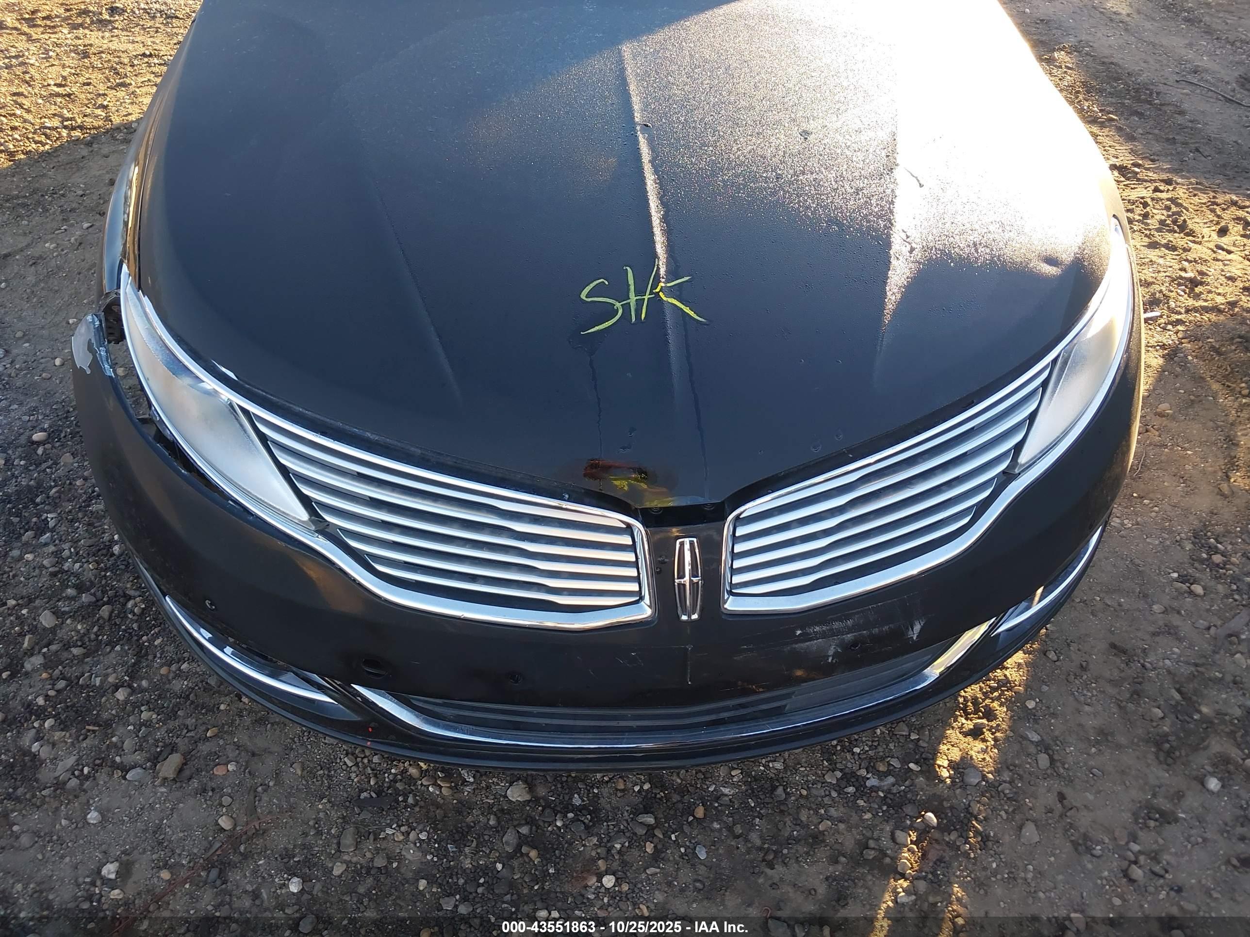 LINCOLN MKZ image 10