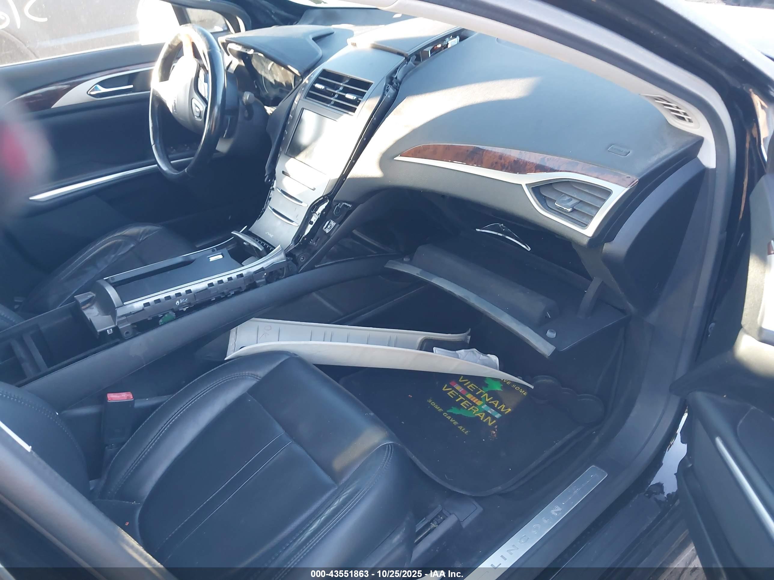 LINCOLN MKZ image 5