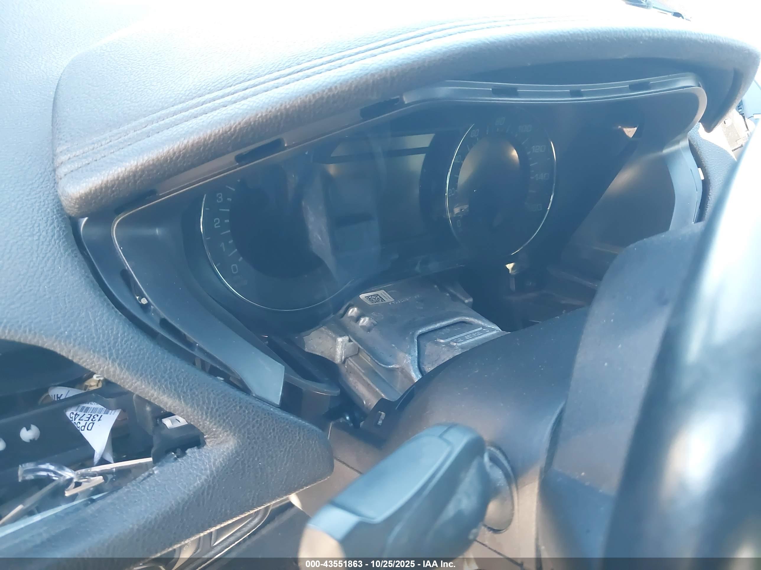 LINCOLN MKZ image 7