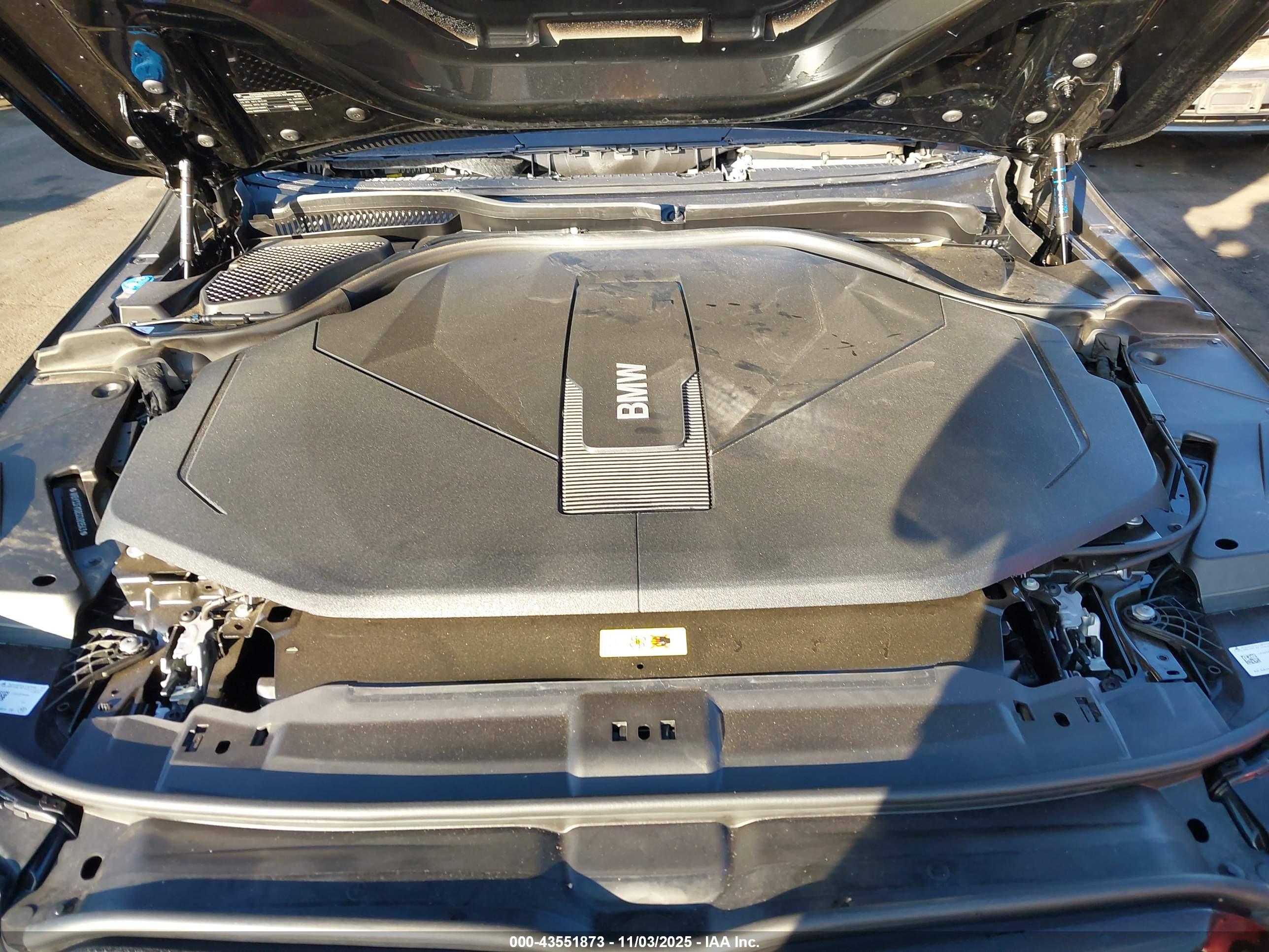 BMW I5 image 10