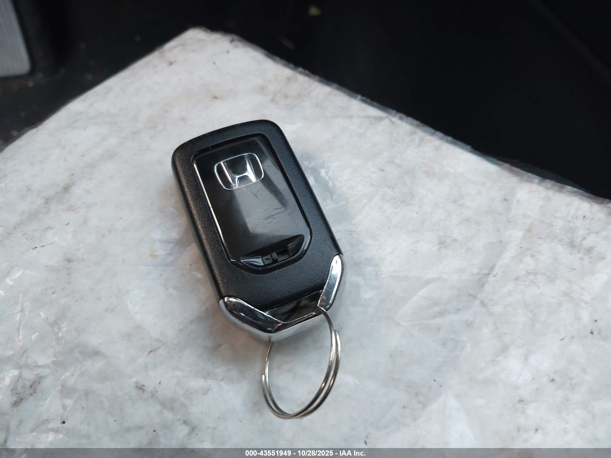 HONDA ACCORD image 11