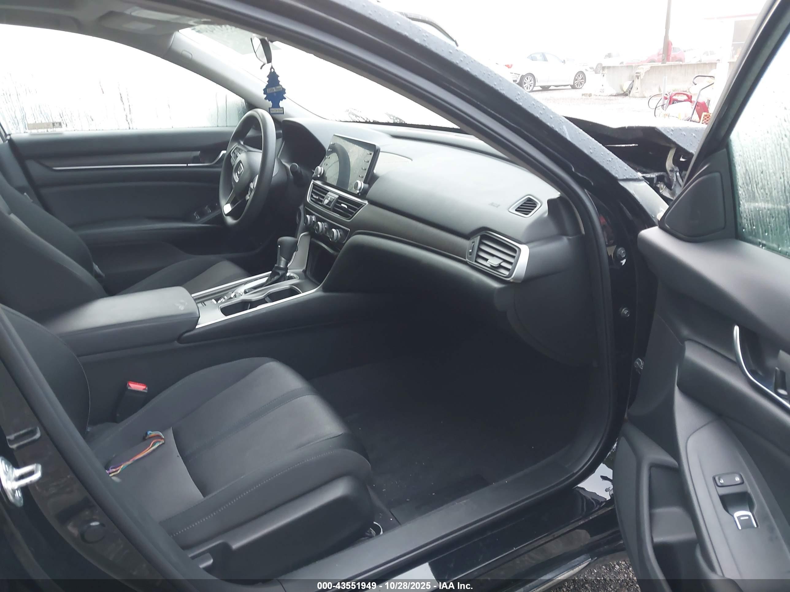 HONDA ACCORD image 5