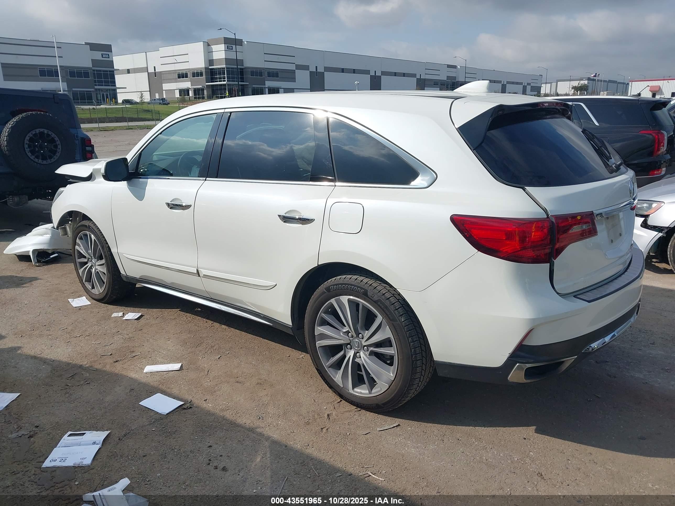 ACURA MDX image 3