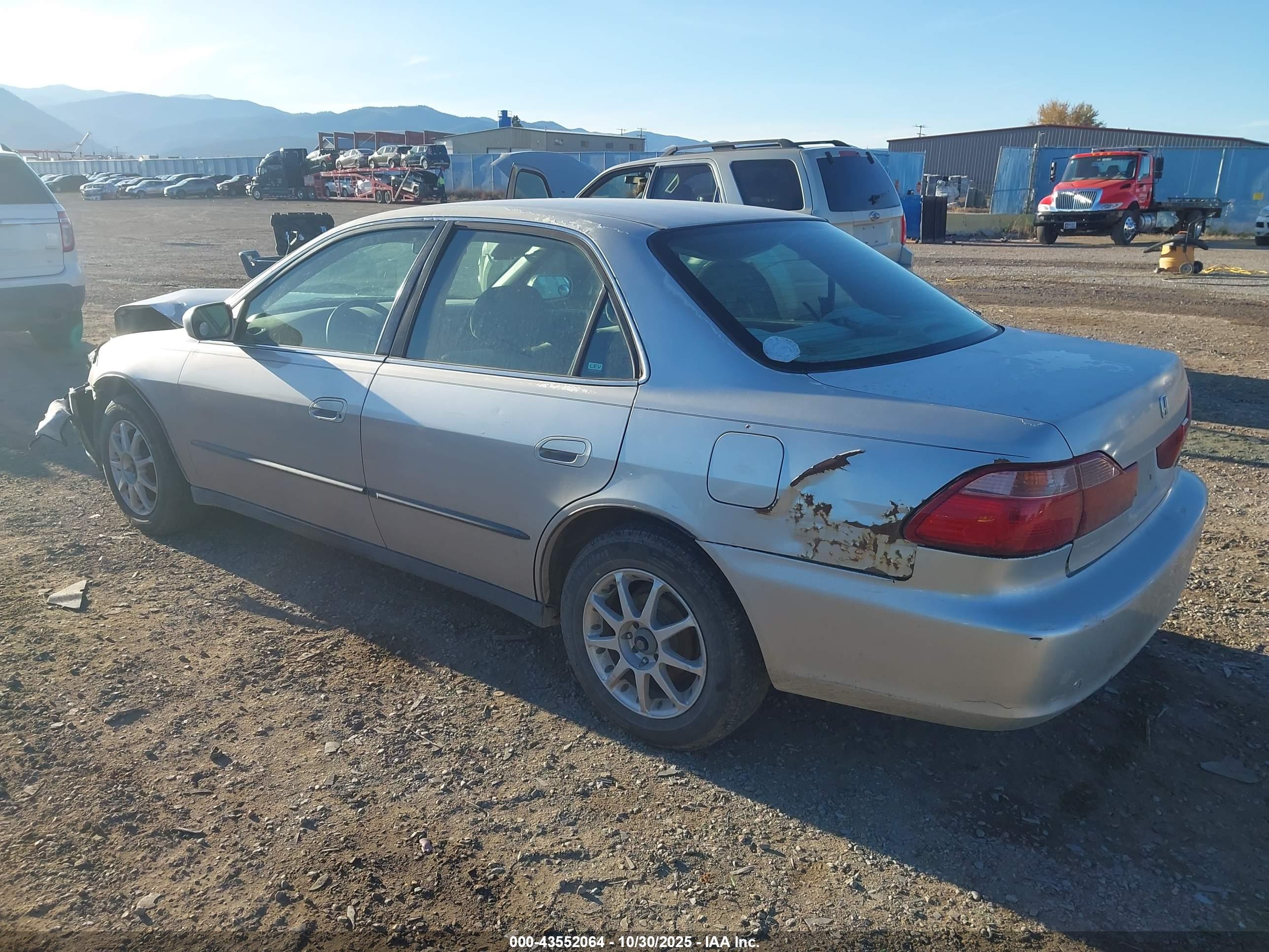 HONDA ACCORD image 3