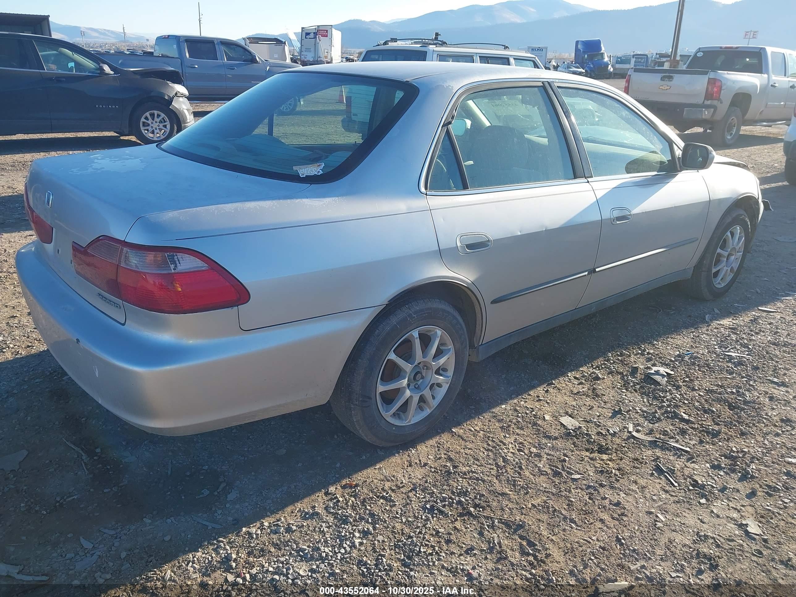 HONDA ACCORD image 4