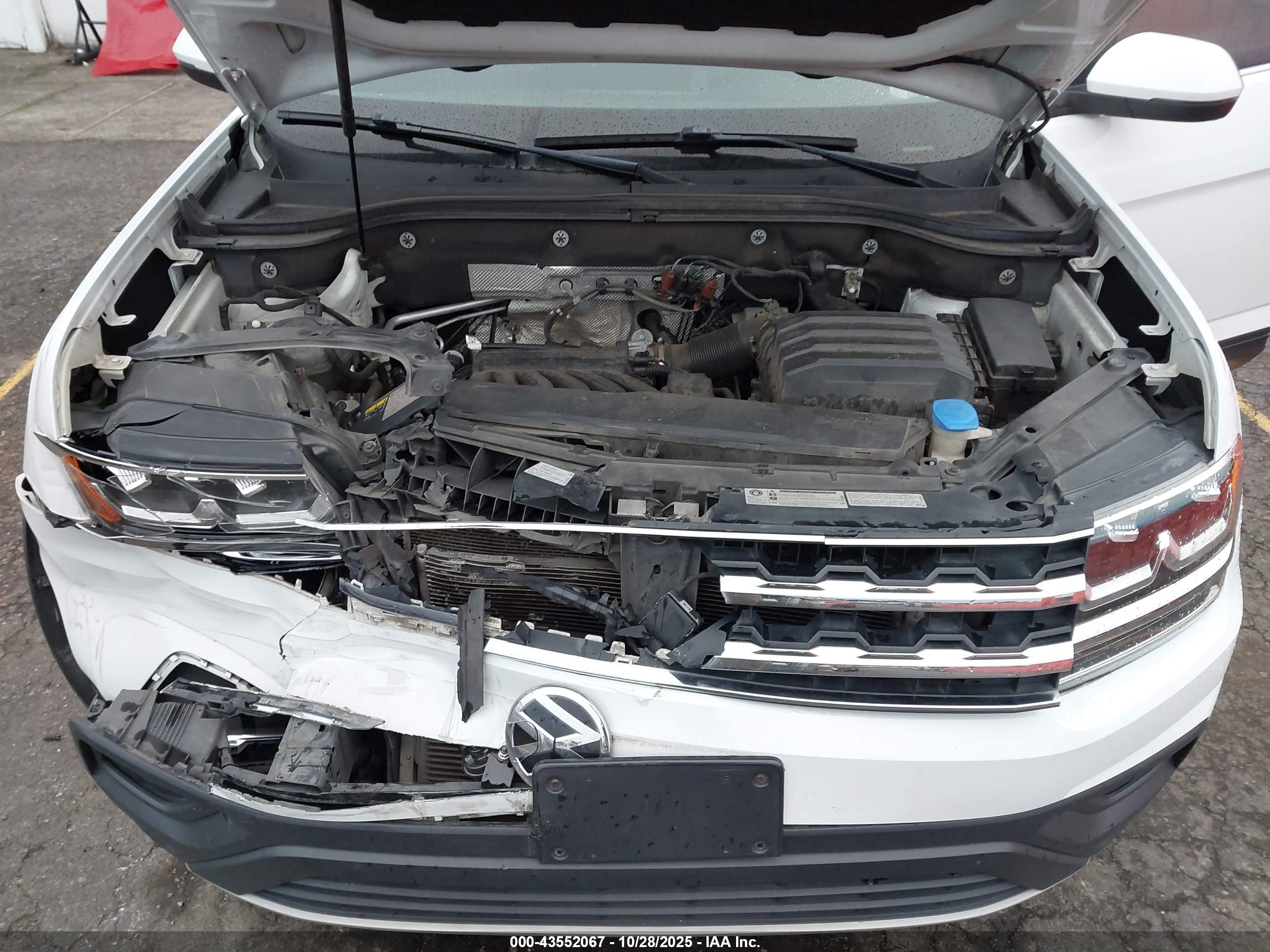 VOLKSWAGEN ATLAS image 10