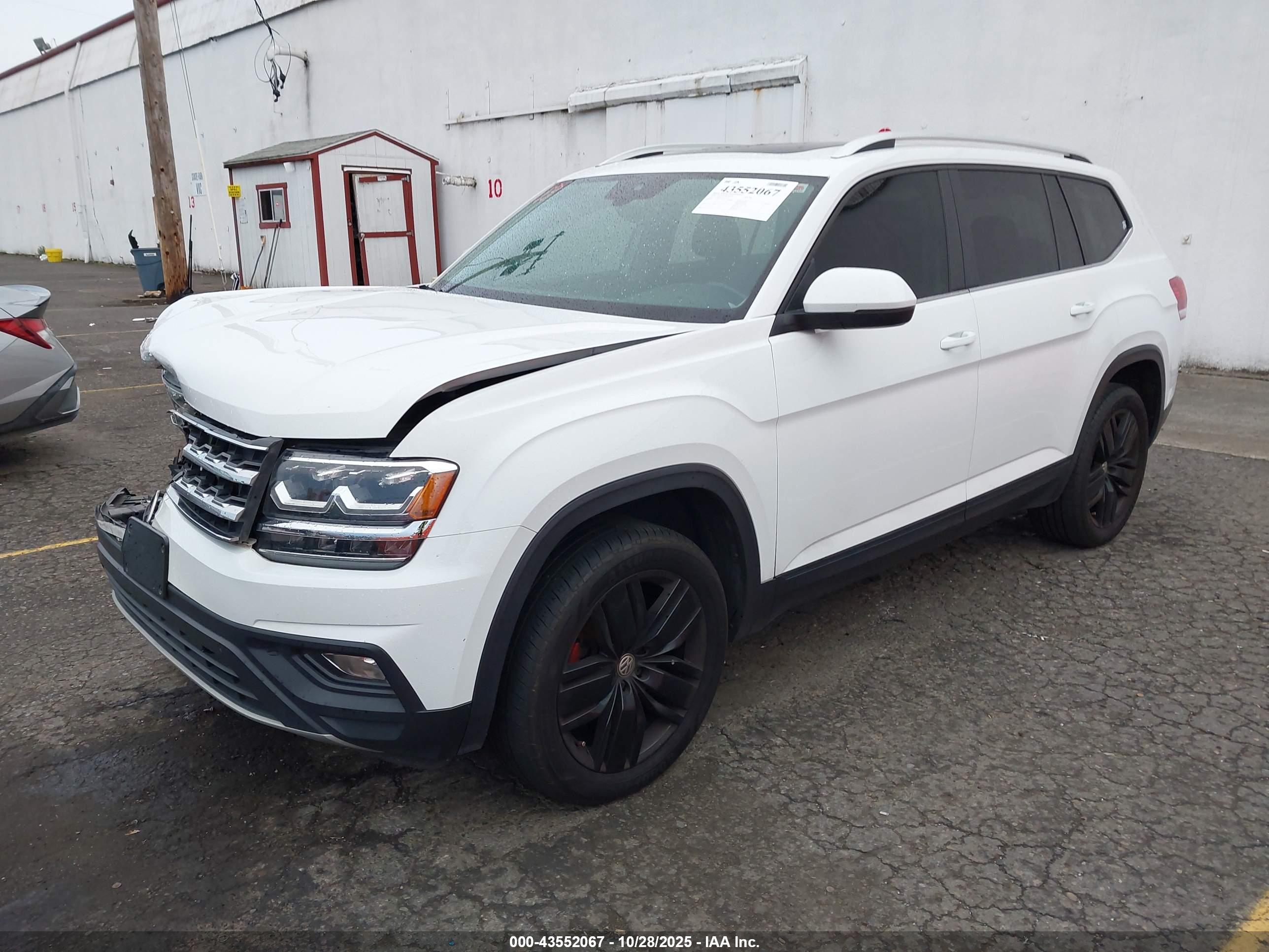 VOLKSWAGEN ATLAS image 2