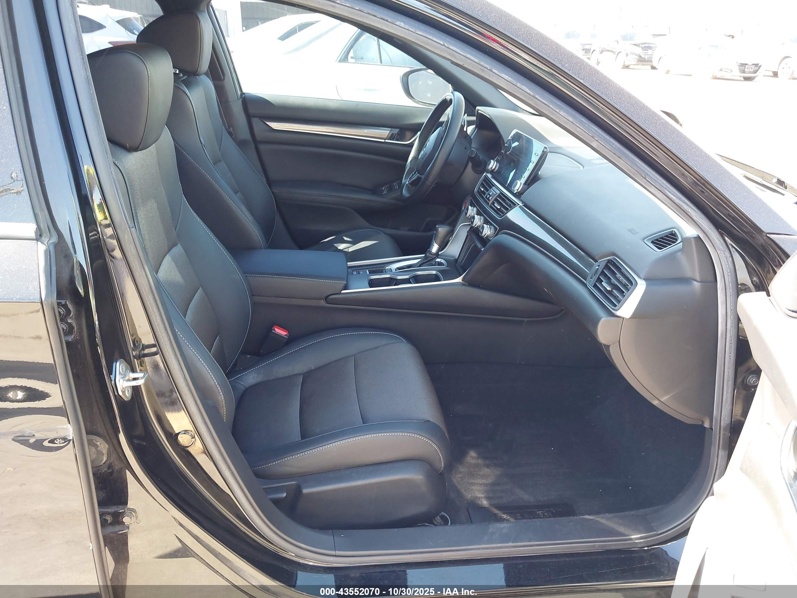 HONDA ACCORD image 5
