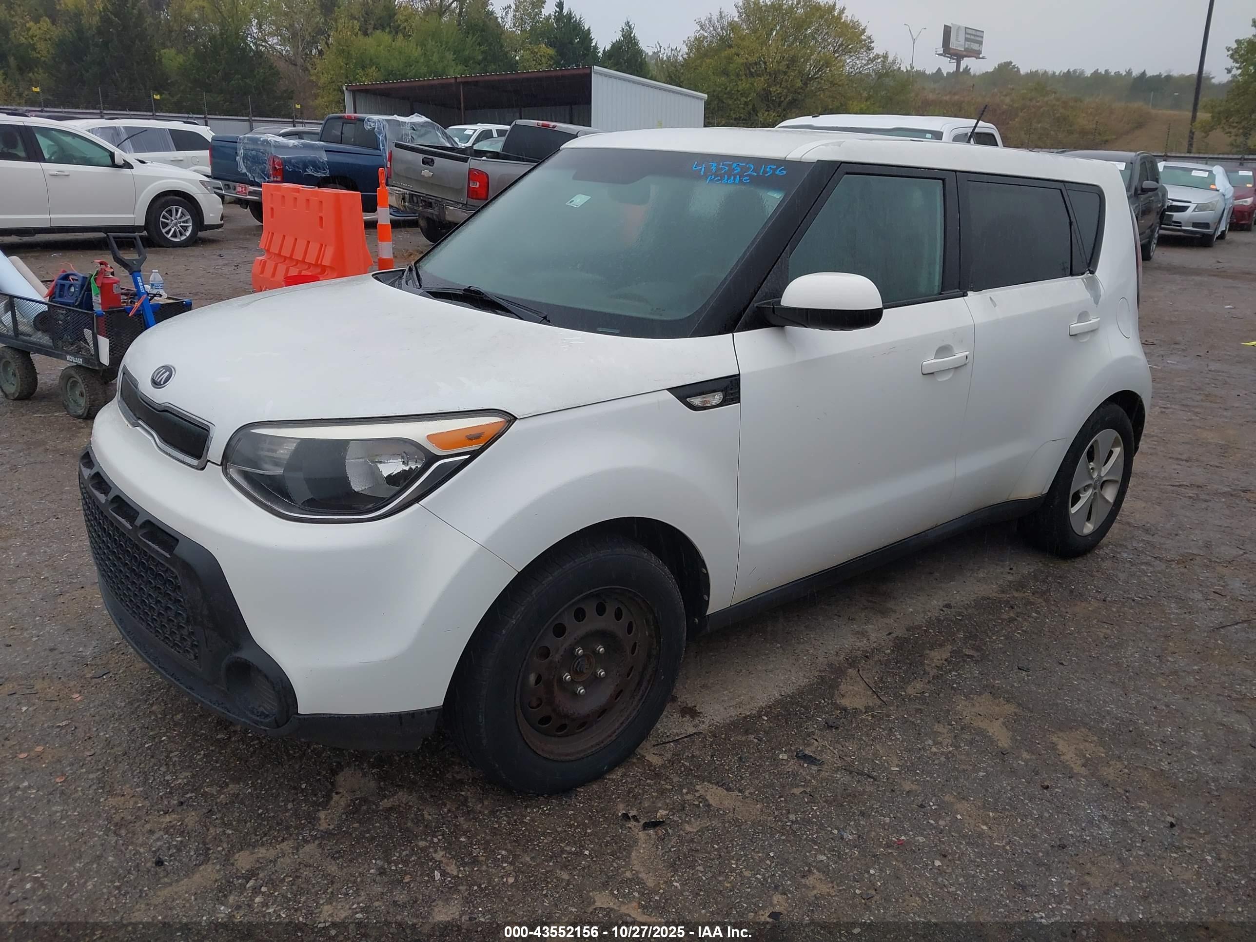 KIA SOUL image 2