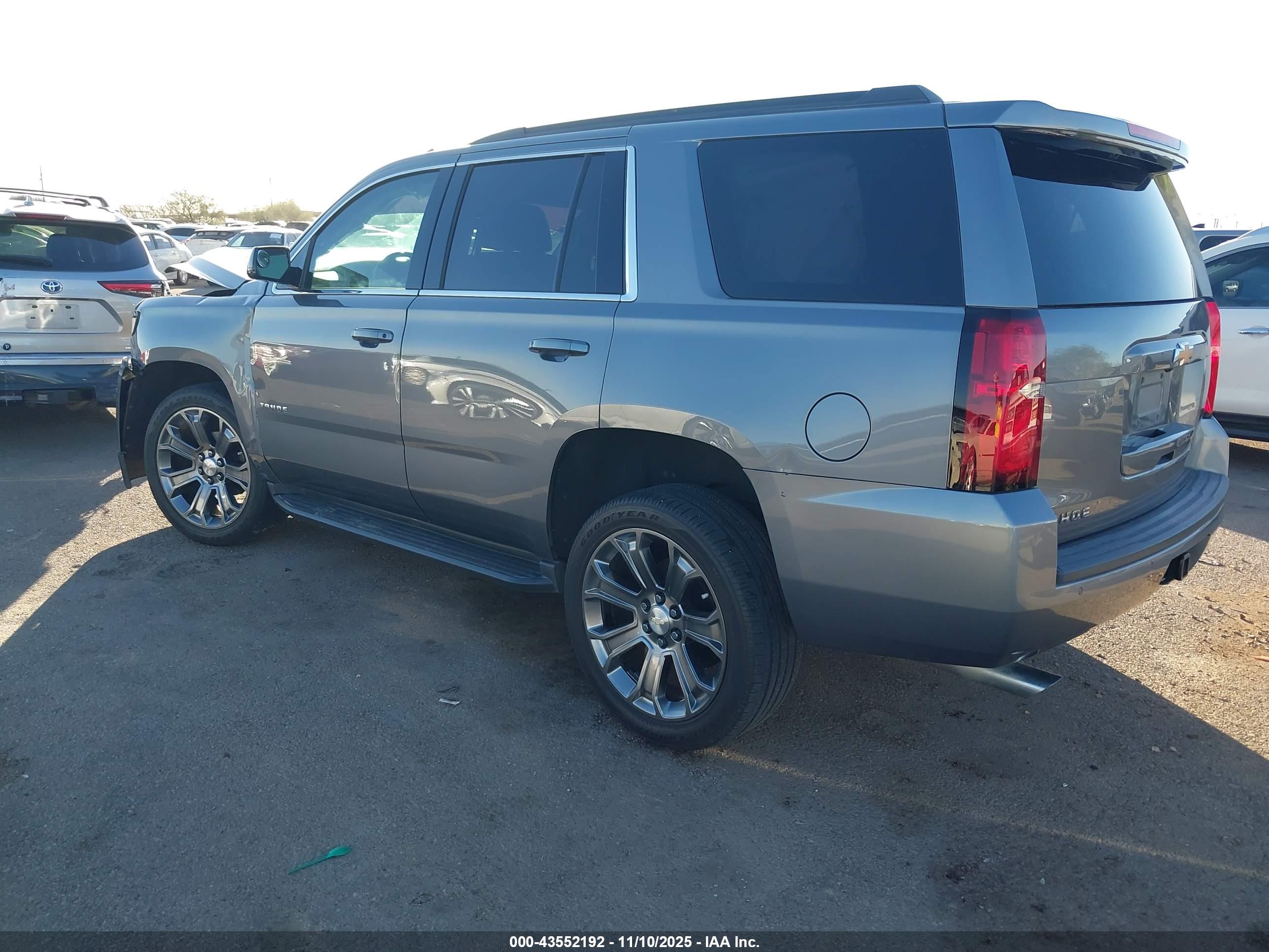 CHEVROLET TAHOE image 3