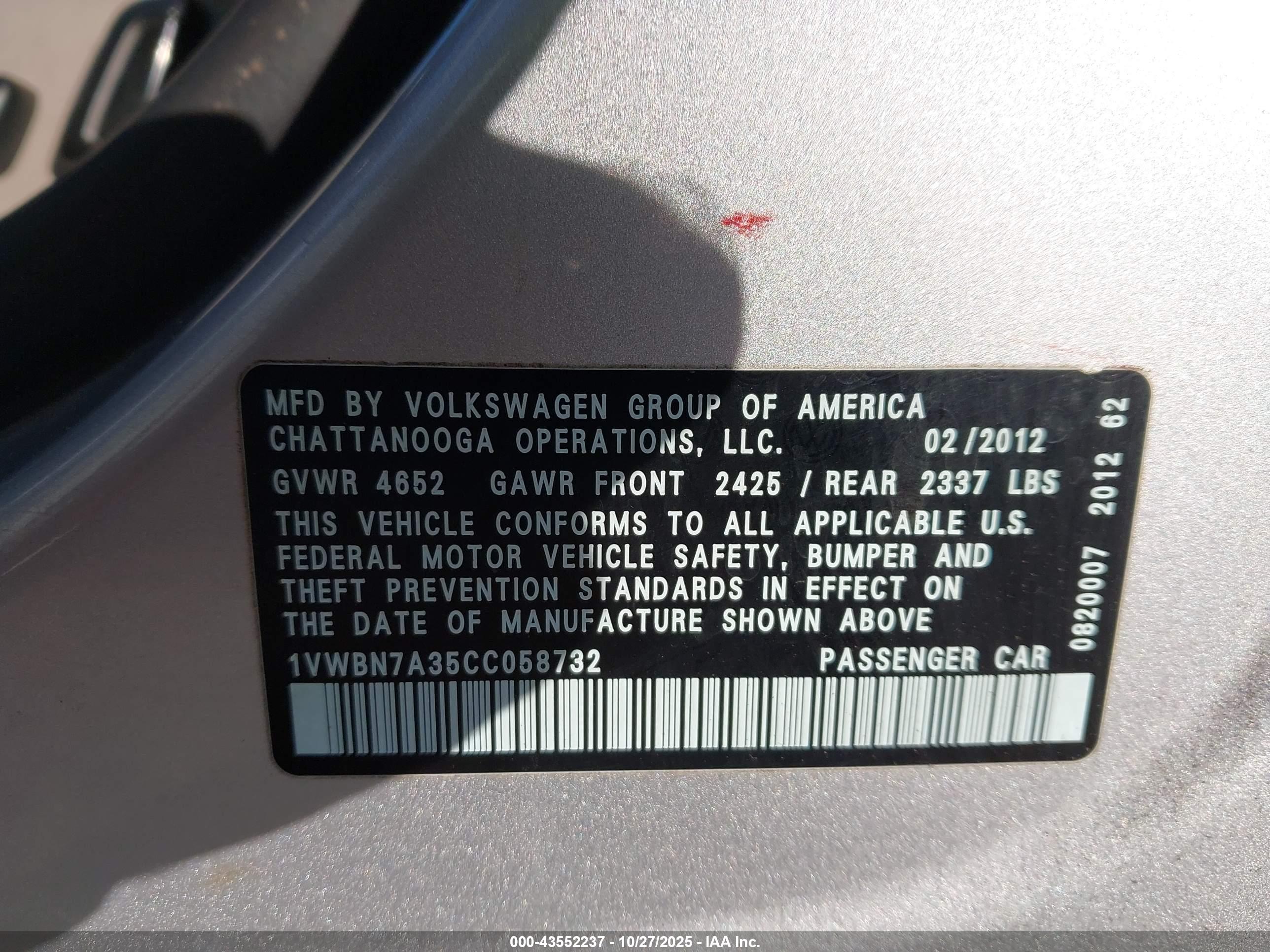 VOLKSWAGEN PASSAT image 9