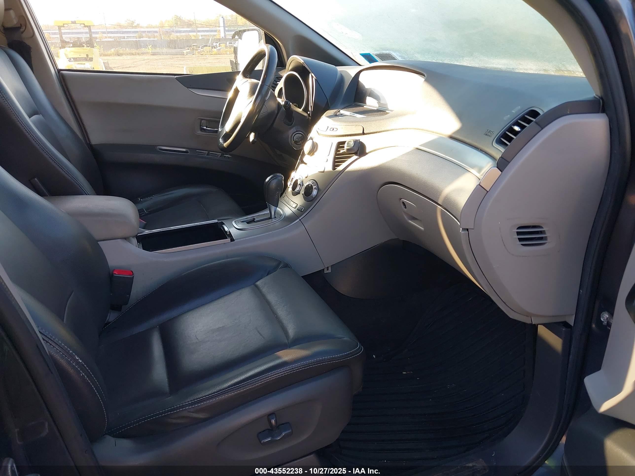 SUBARU TRIBECA image 5