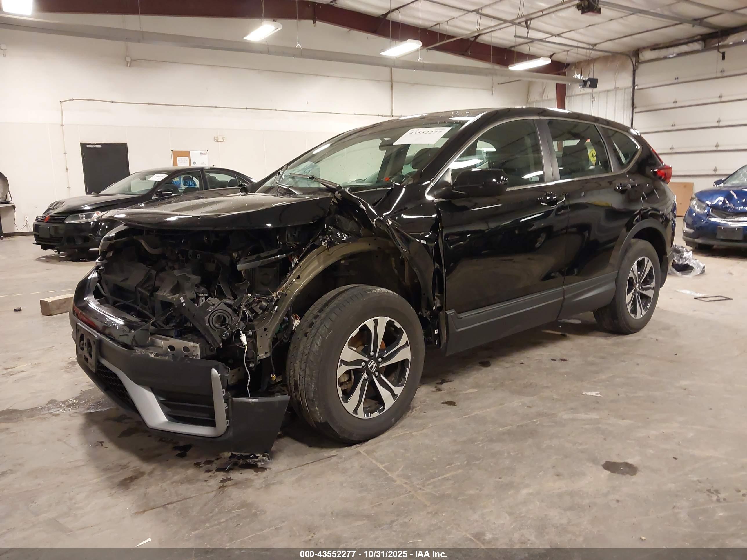HONDA CR-V image 2