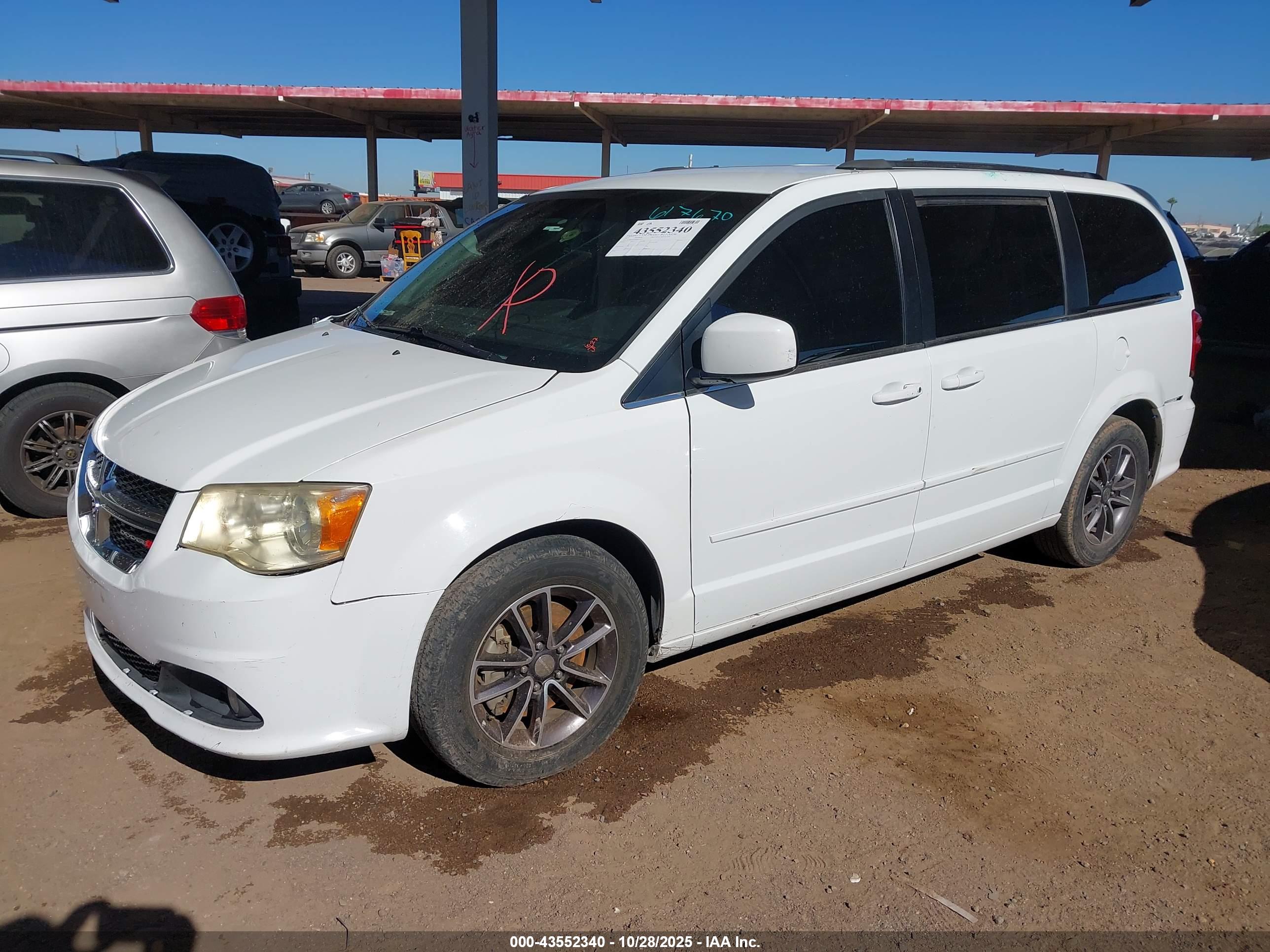 DODGE GRAND image 2