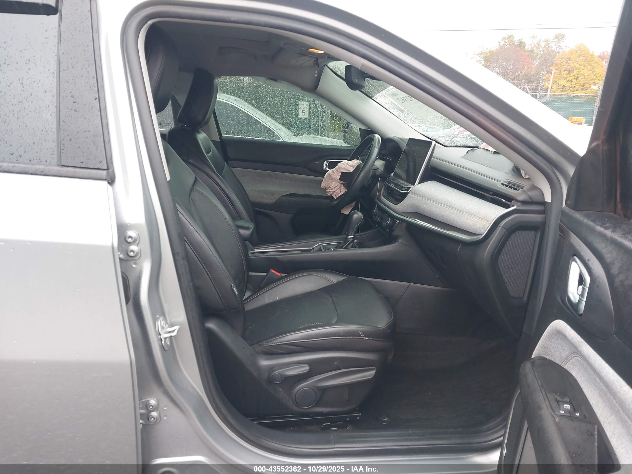 JEEP COMPASS image 5