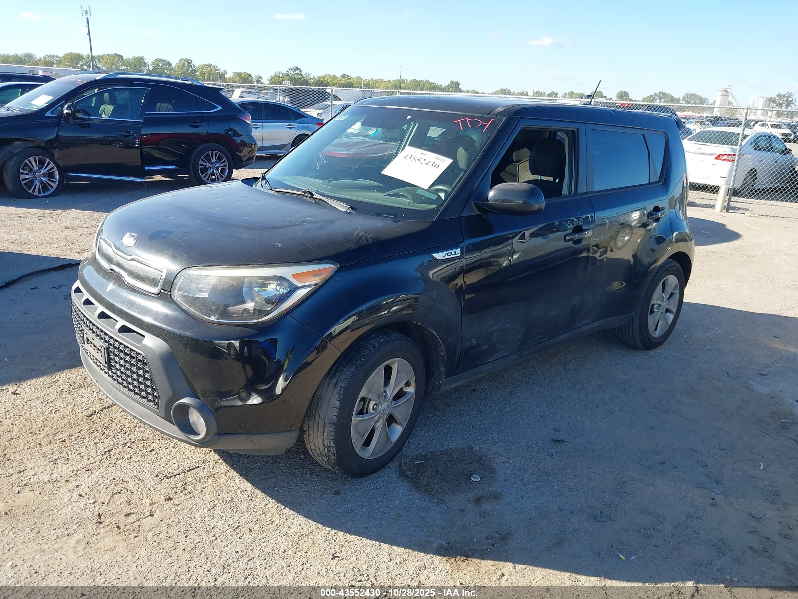 KIA SOUL image 2